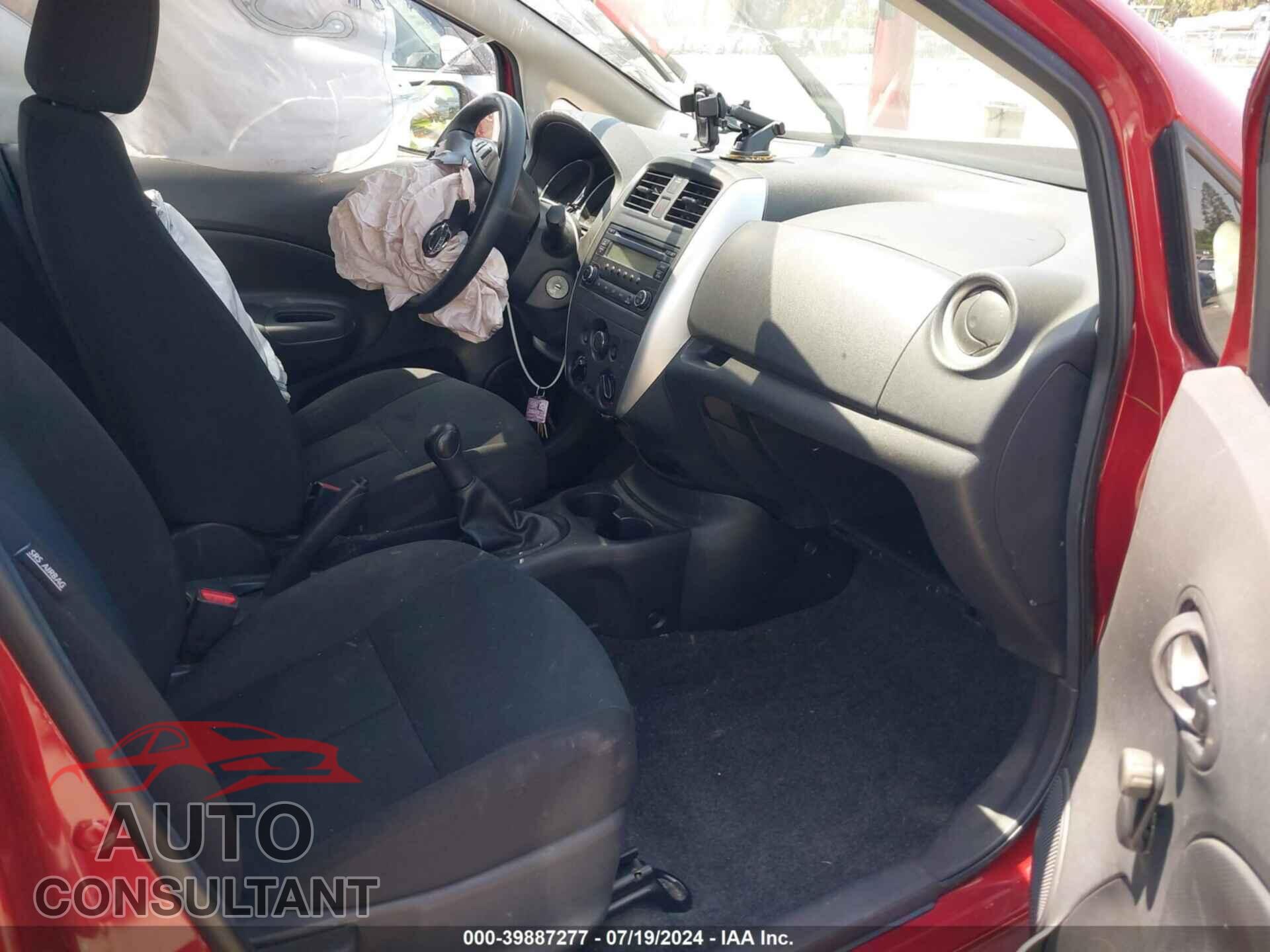 NISSAN VERSA NOTE 2016 - 3N1CE2CP4GL394170