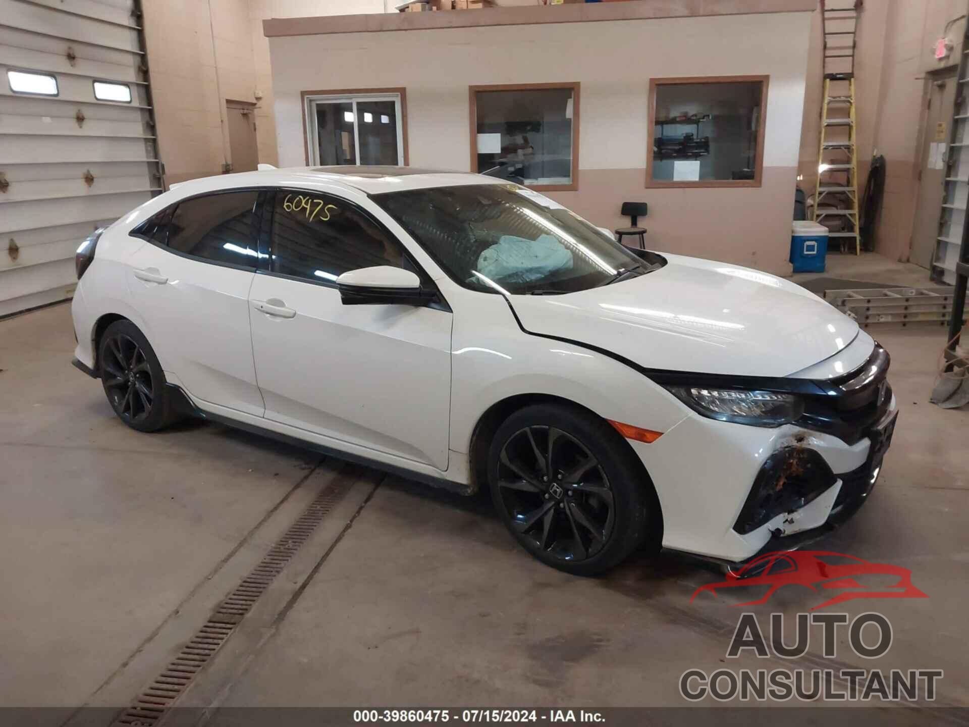 HONDA CIVIC 2019 - SHHFK7H93KU201037