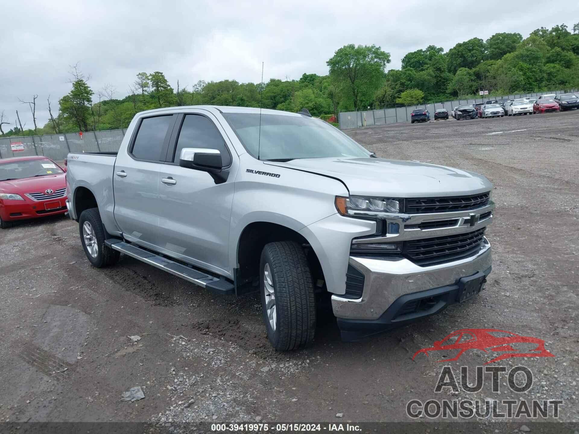 CHEVROLET SILVERADO 1500 2021 - 1GCUYDED3MZ133348