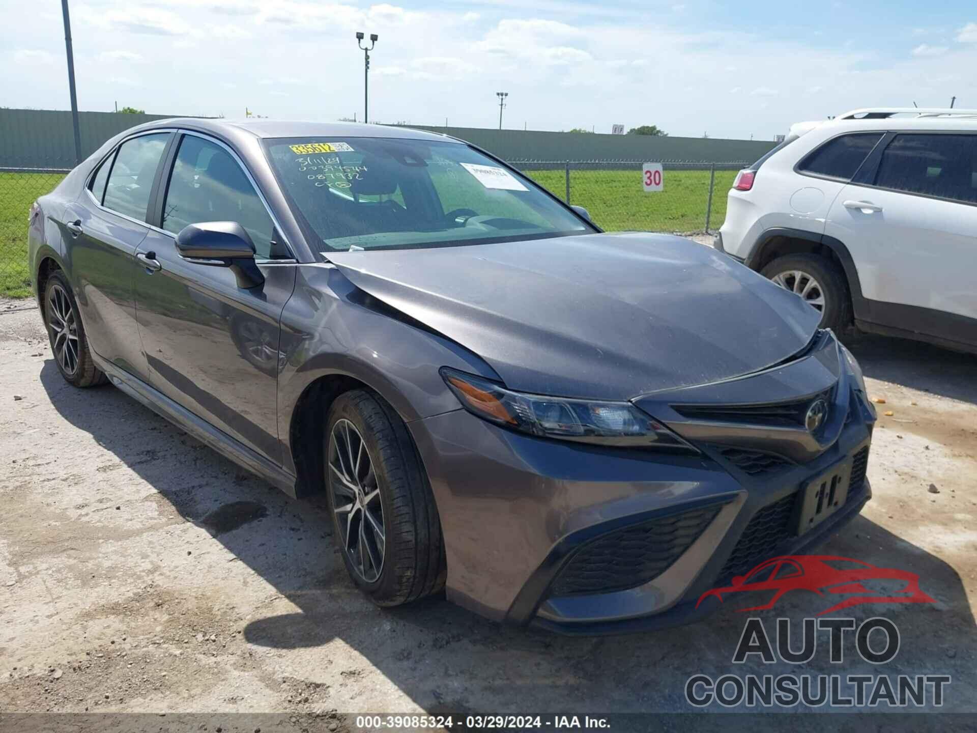 TOYOTA CAMRY 2023 - 4T1G11AK9PU087932