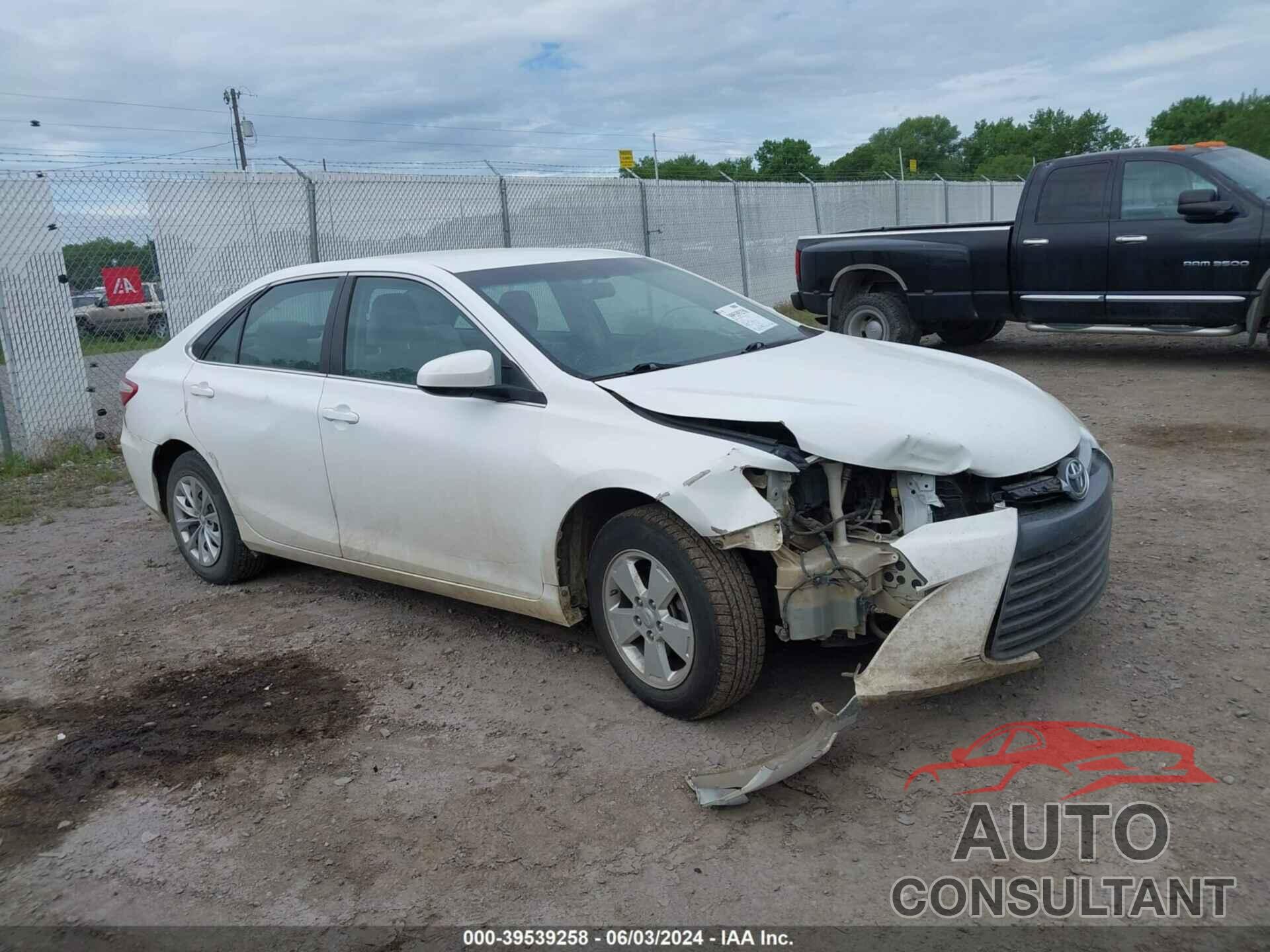 TOYOTA CAMRY 2017 - 4T1BF1FK8HU314338