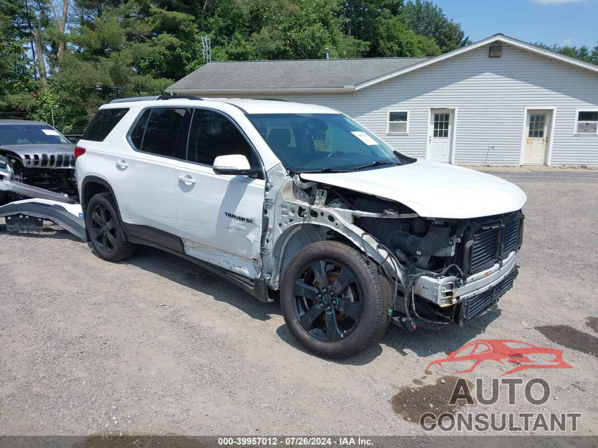 CHEVROLET TRAVERSE 2018 - 1GNEVHKW6JJ231804