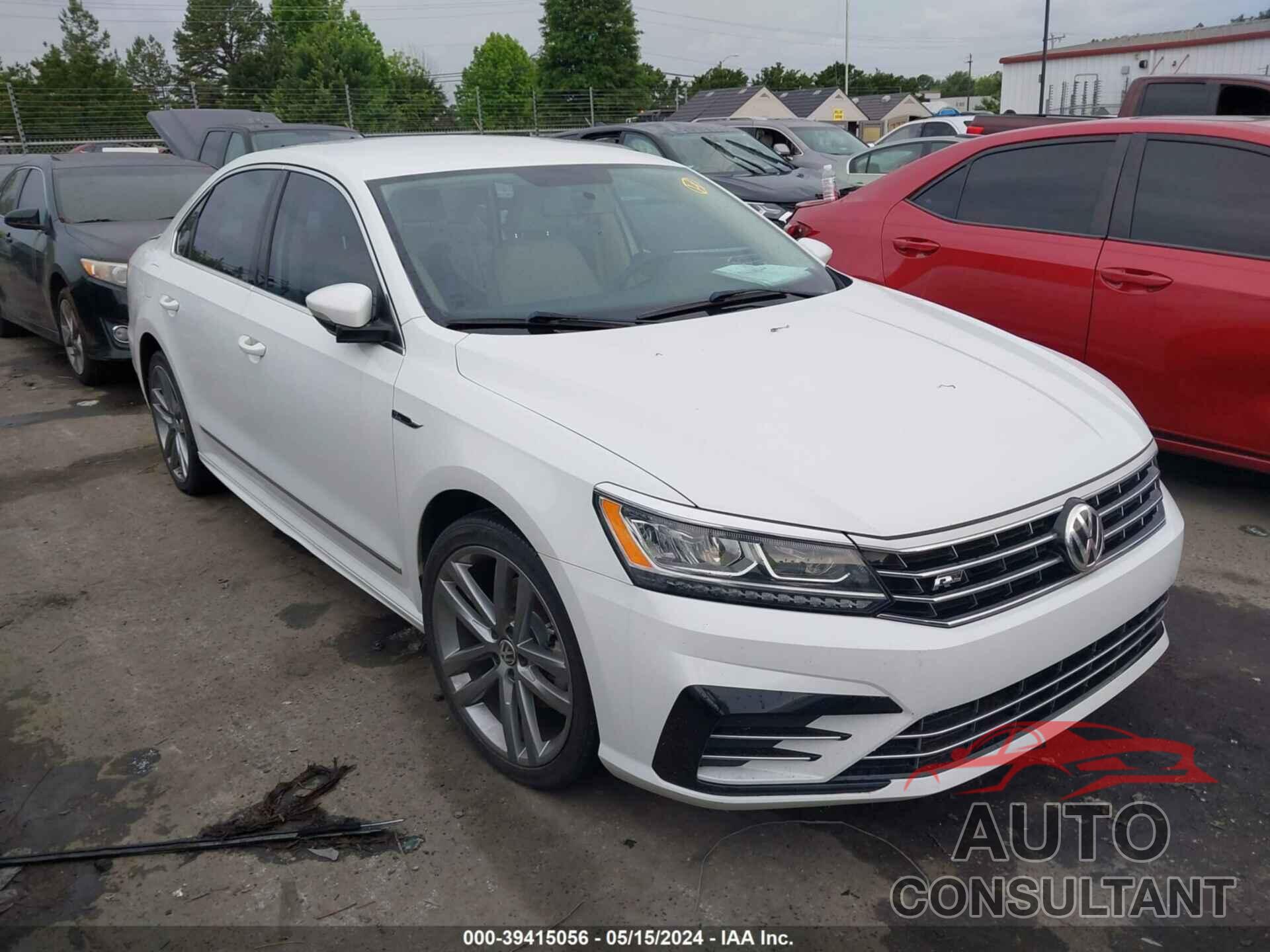 VOLKSWAGEN PASSAT 2017 - 1VWDT7A3XHC073541