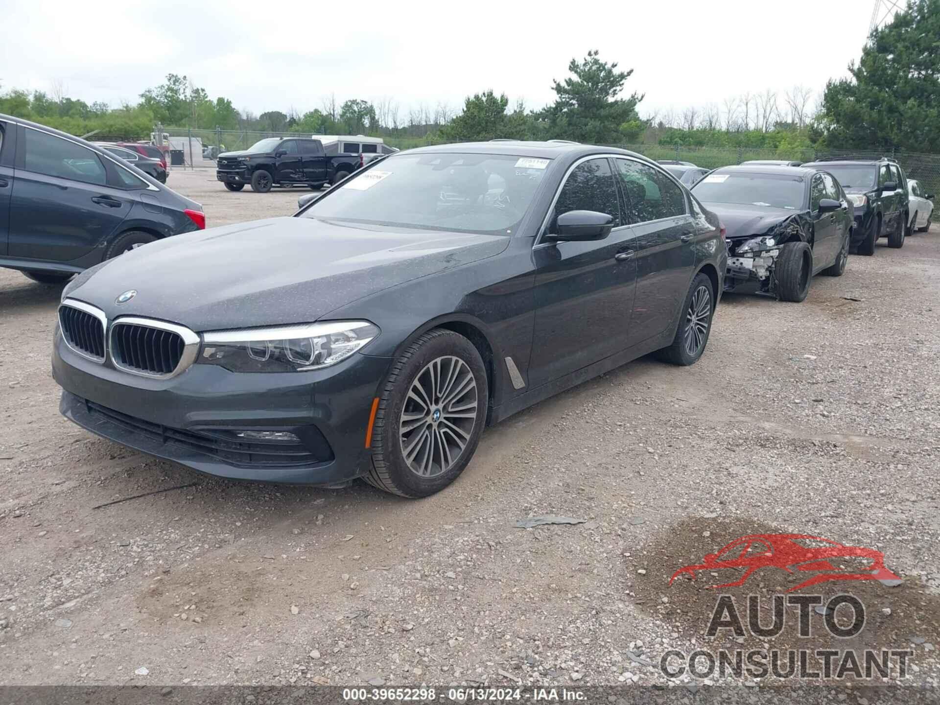 BMW 530I 2018 - WBAJA5C56JWA35811