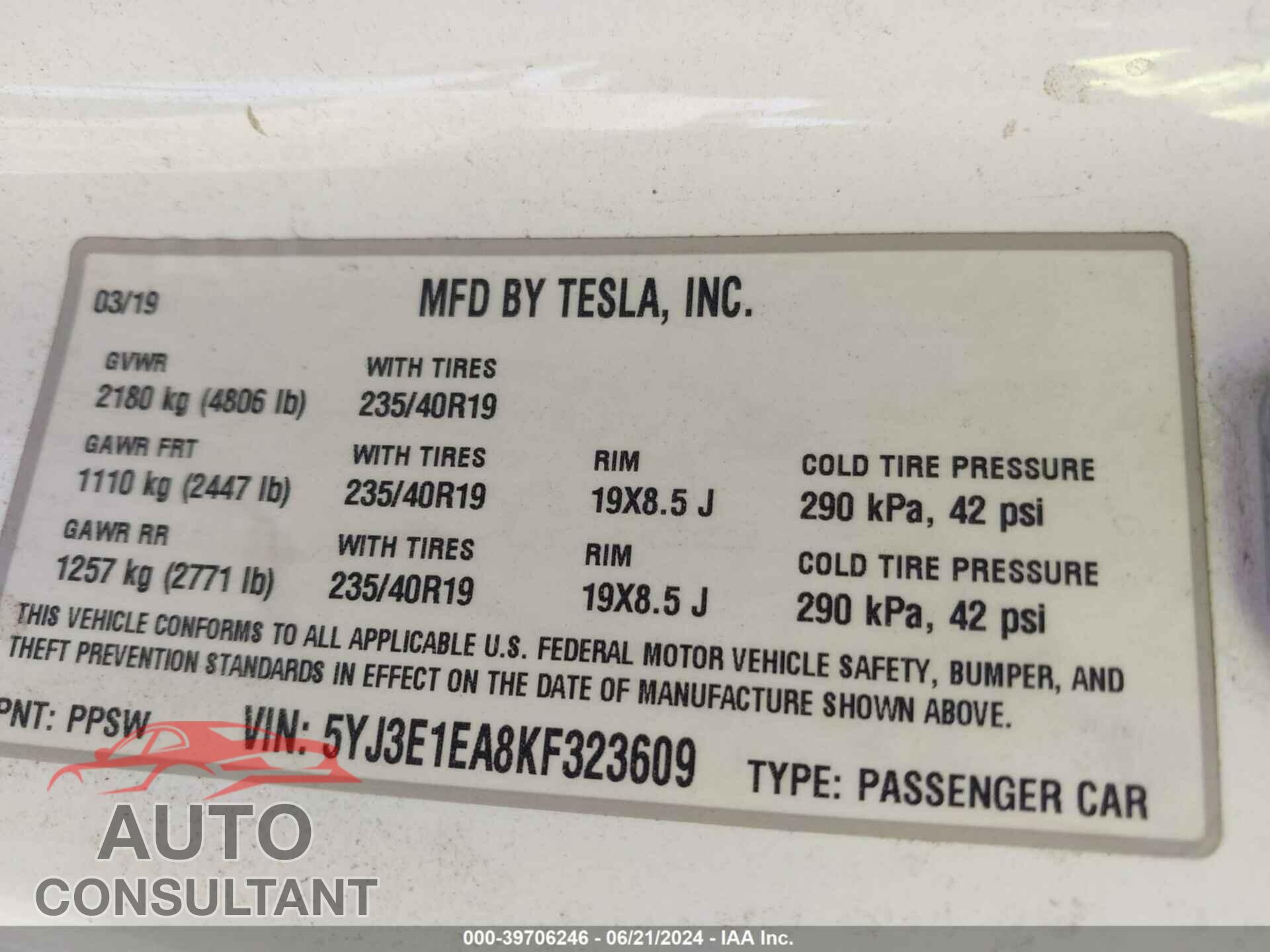 TESLA MODEL 3 2019 - 5YJ3E1EA8KF323609