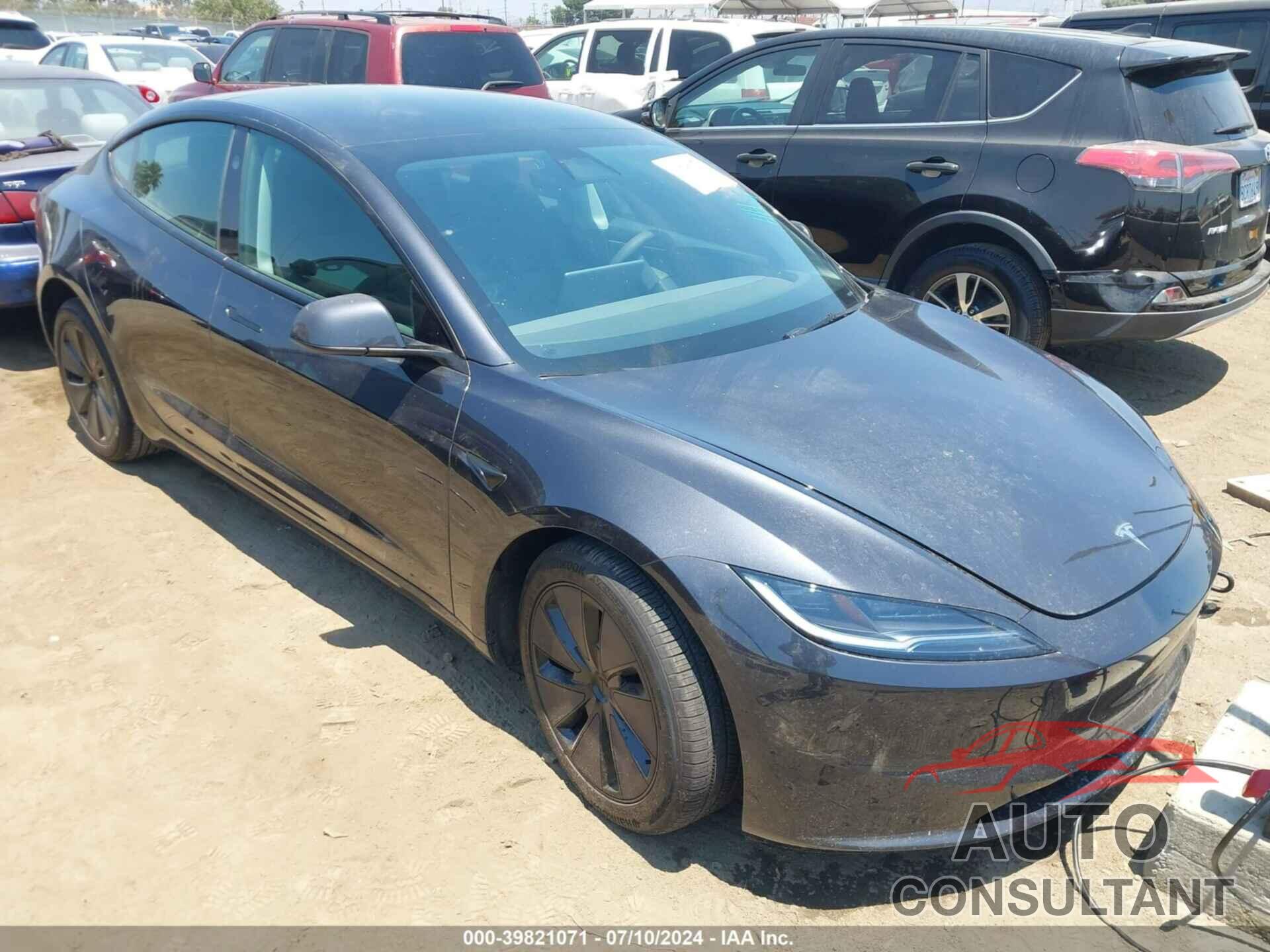 TESLA MODEL 3 2024 - 5YJ3E1EA6RF726255