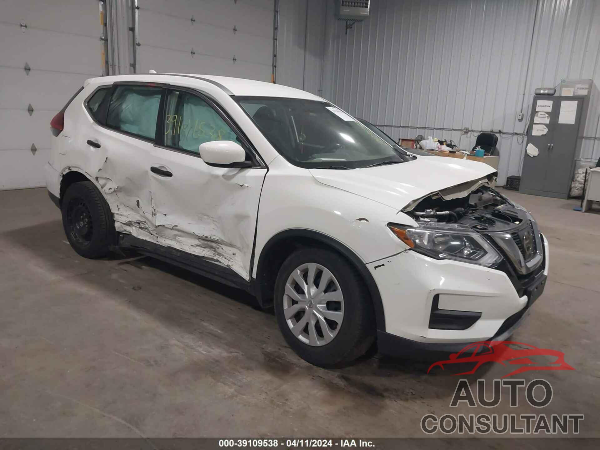 NISSAN ROGUE 2017 - 5N1AT2MV4HC895012