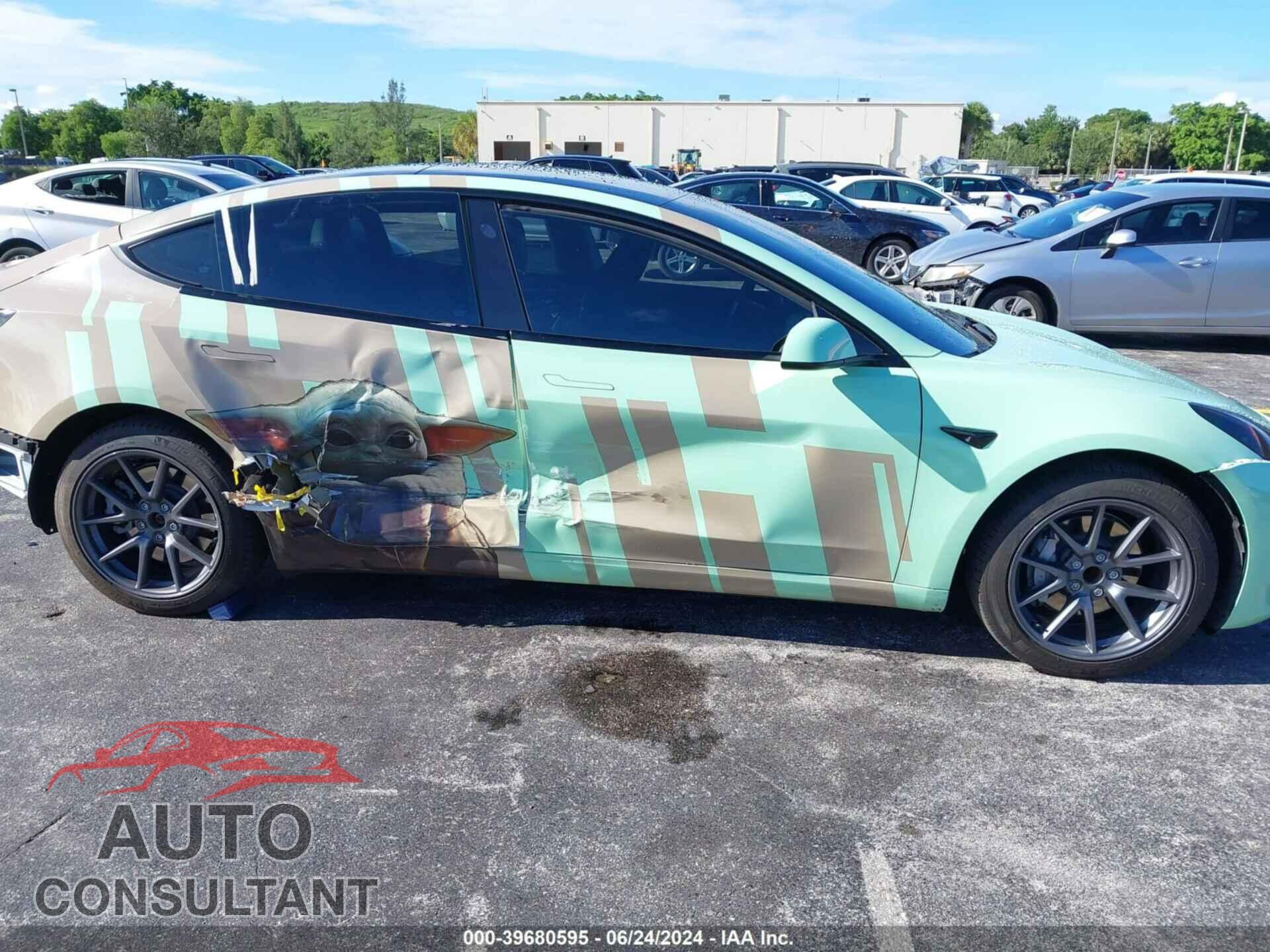 TESLA MODEL 3 2023 - 5YJ3E1EA6PF502979