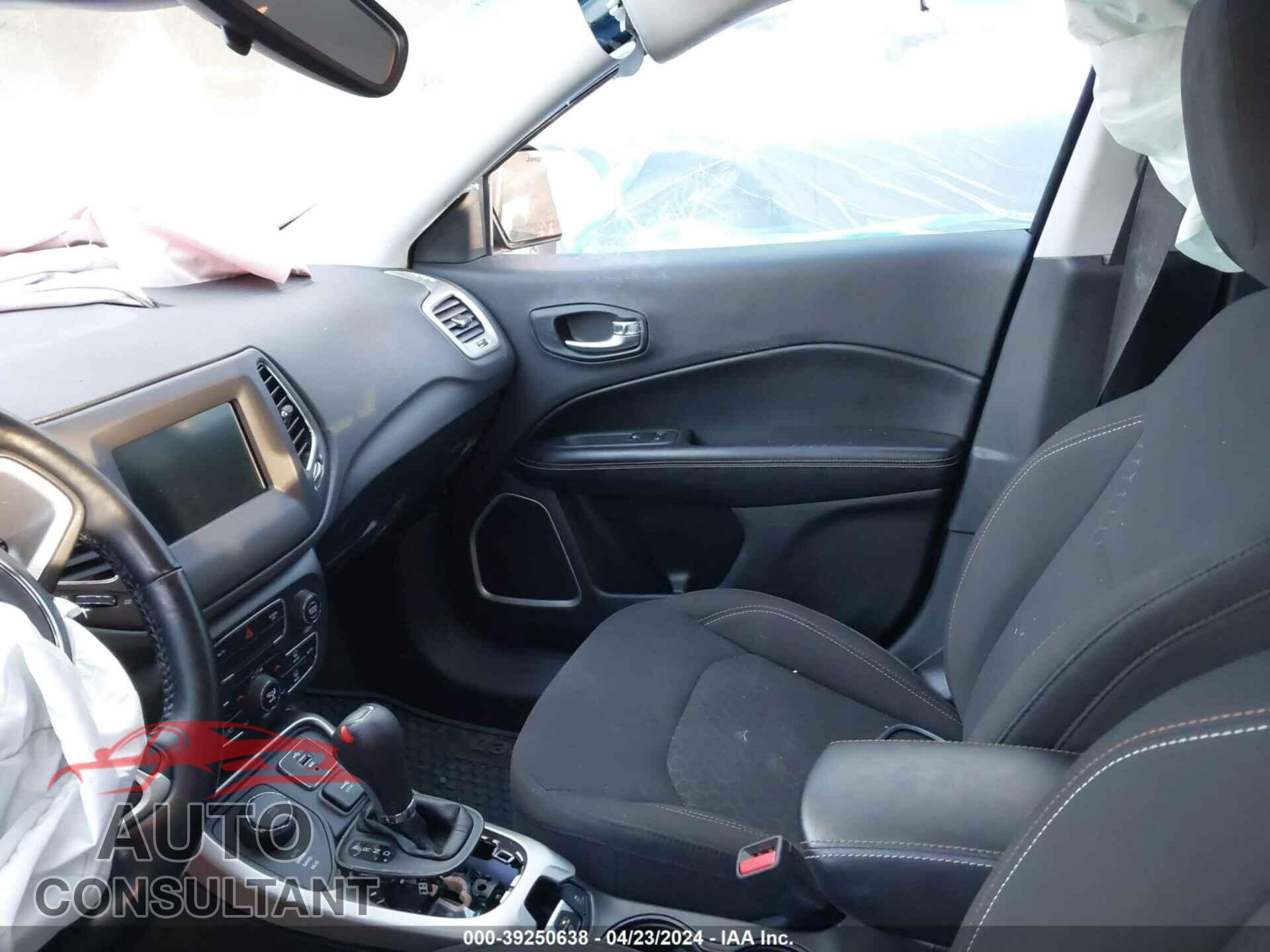 JEEP COMPASS 2021 - 3C4NJDAB7MT579409