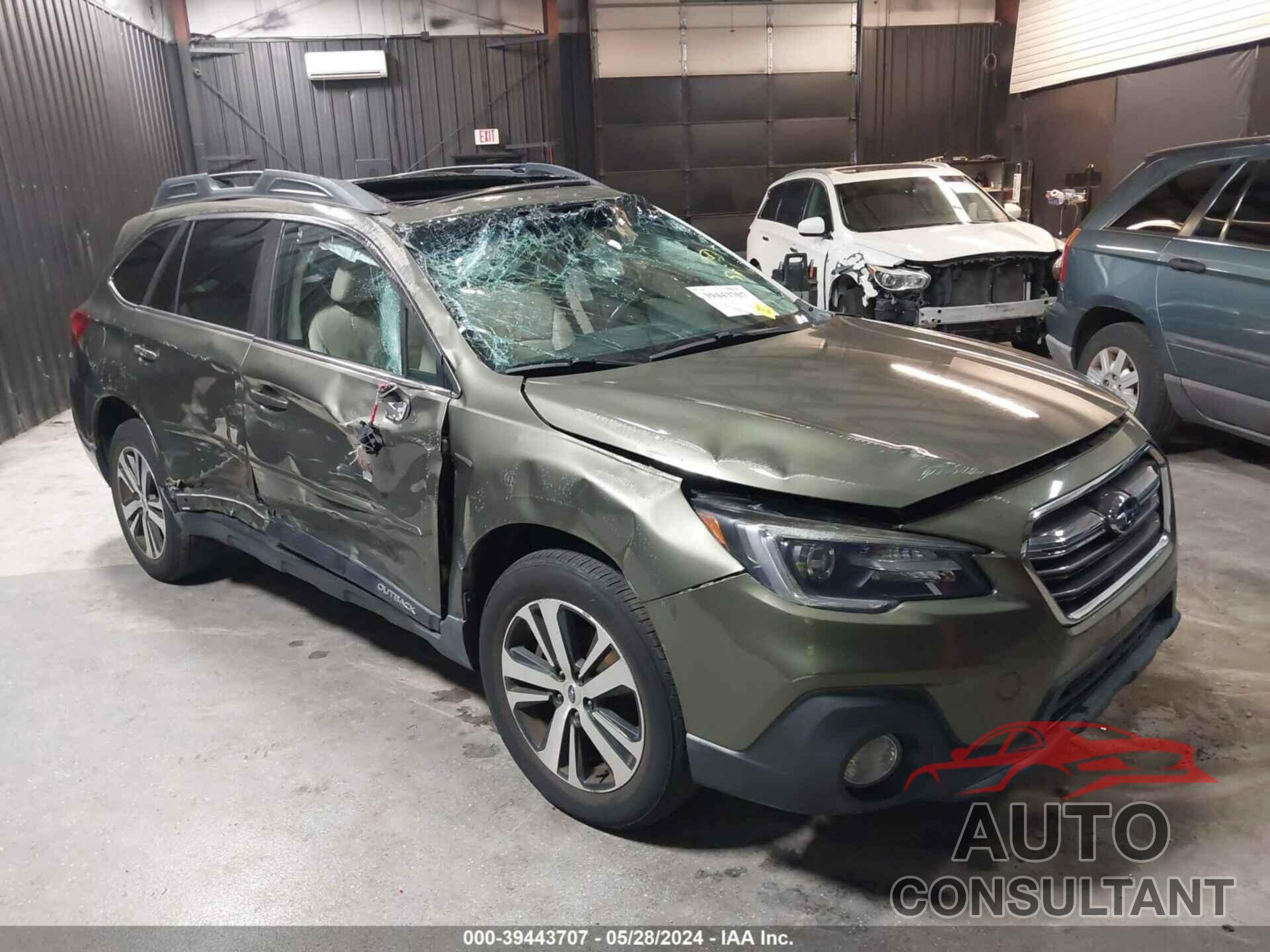 SUBARU OUTBACK 2018 - 4S4BSANCXJ3252118