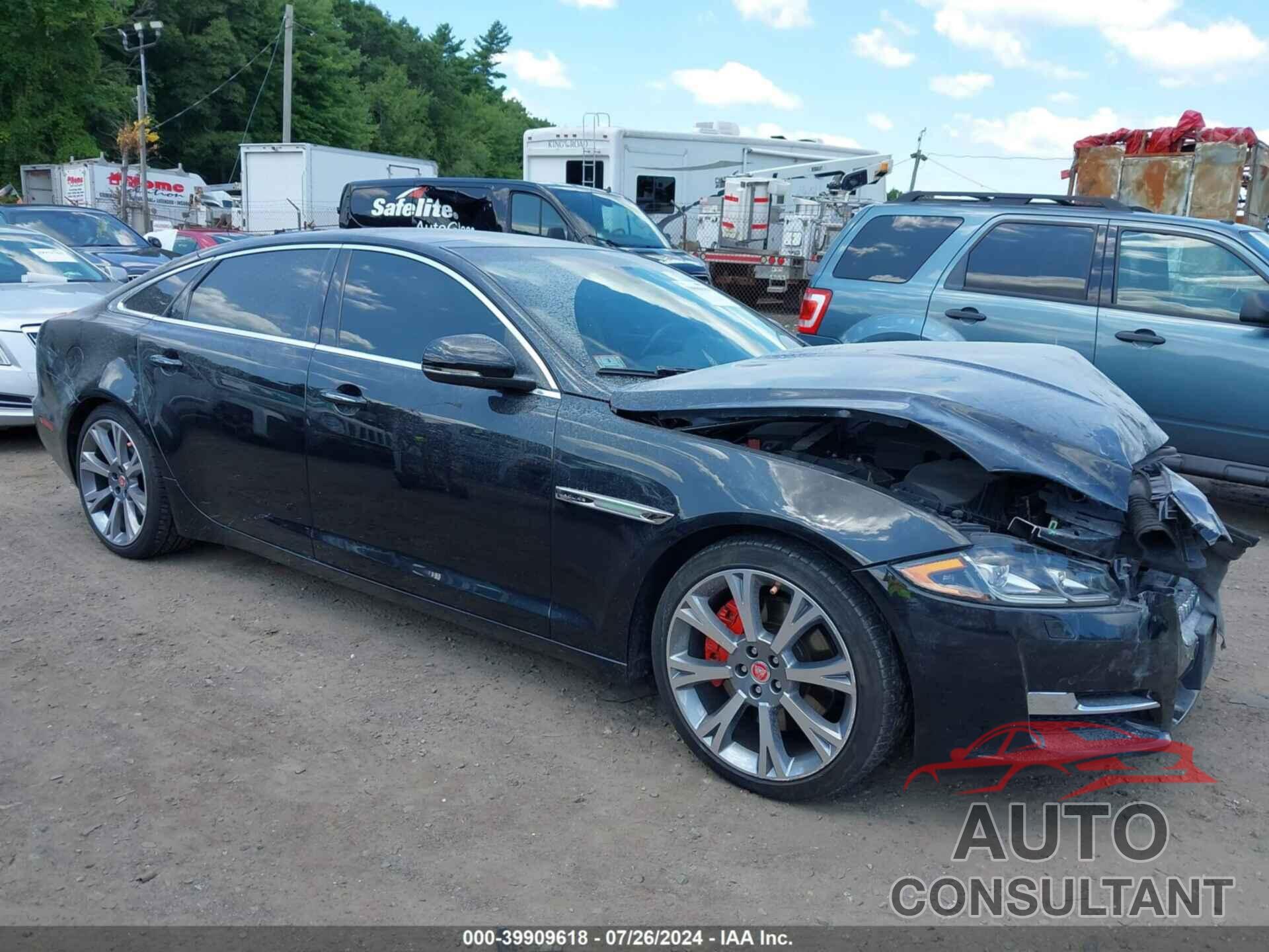 JAGUAR XJ 2017 - SAJWJ2GD7H8W09452