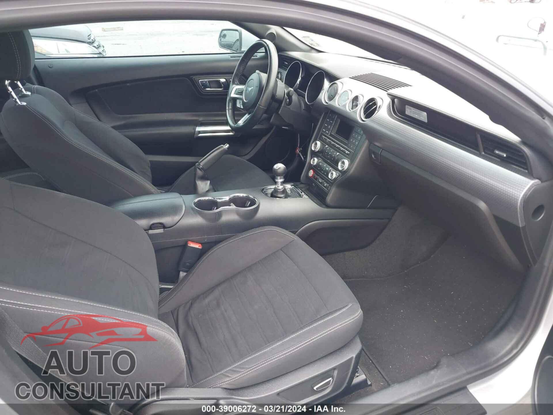 FORD MUSTANG 2017 - 1FA6P8CF7H5213309