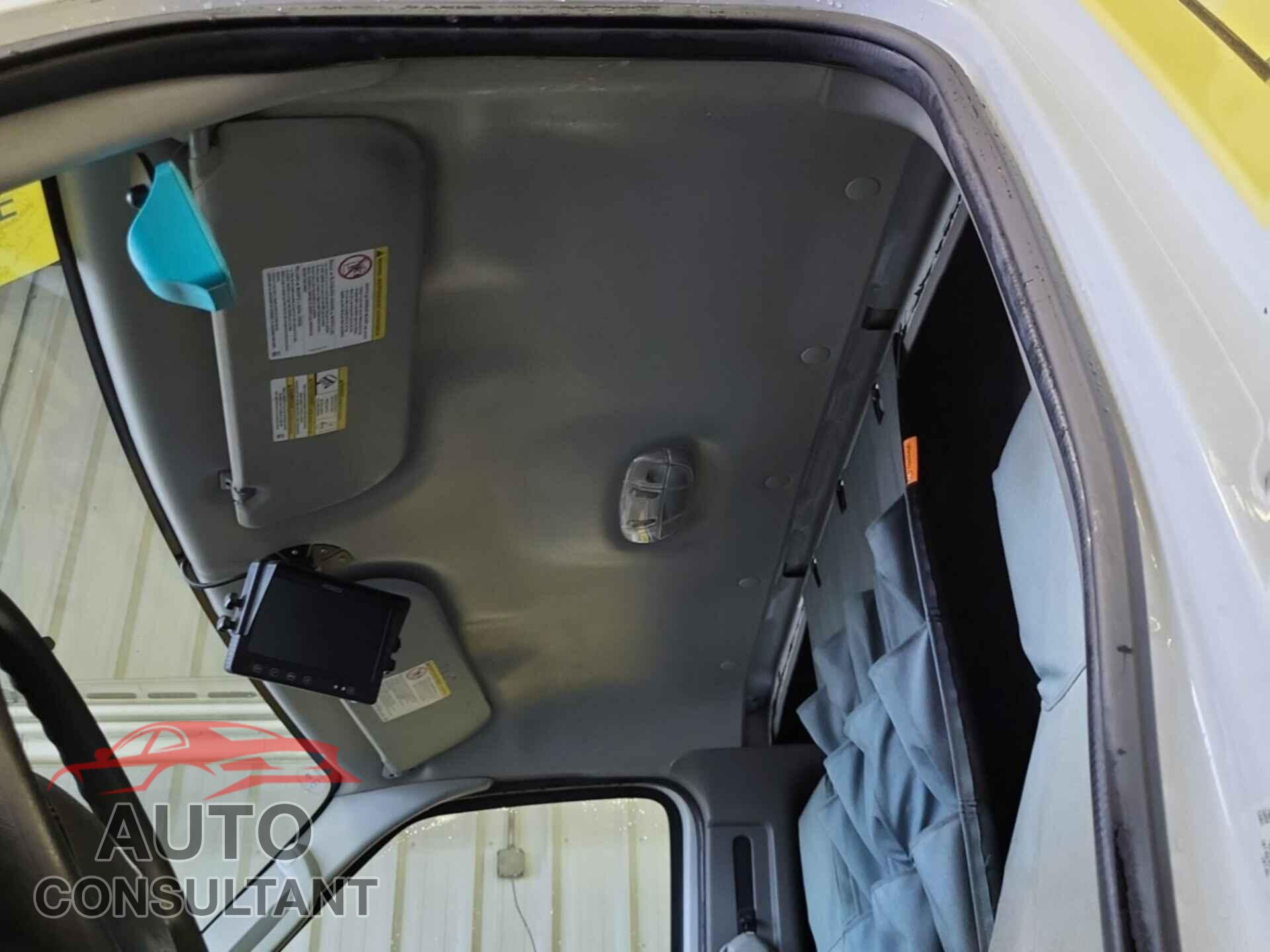 FORD E-450 CUTAWAY 2018 - 1FDXE4FS2JDC18964