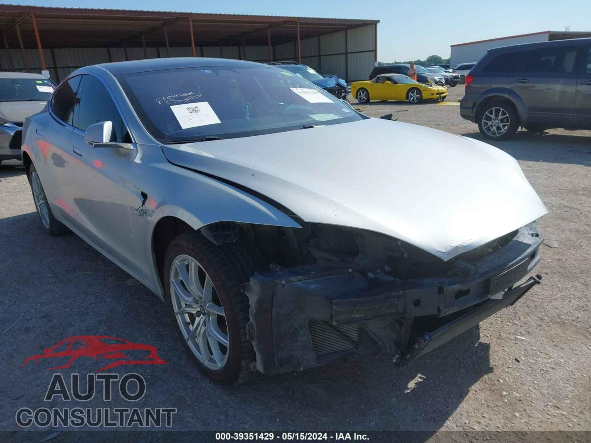 TESLA MODEL S 2018 - 5YJSA1E21JF252364