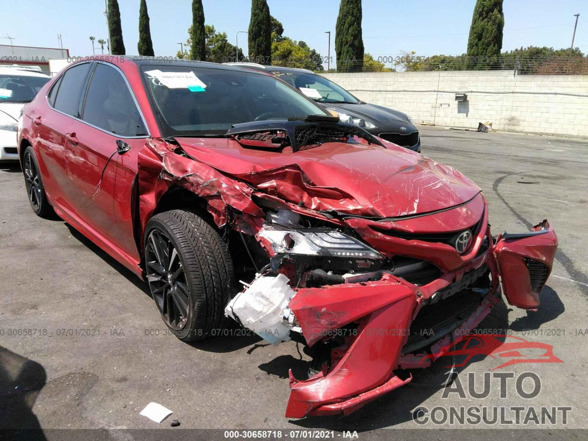 TOYOTA CAMRY 2019 - 4T1B61HK7KU218396