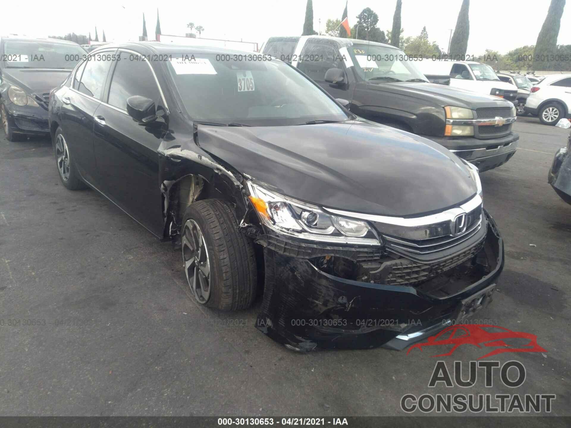 HONDA ACCORD SEDAN 2016 - 1HGCR2F04GA029920