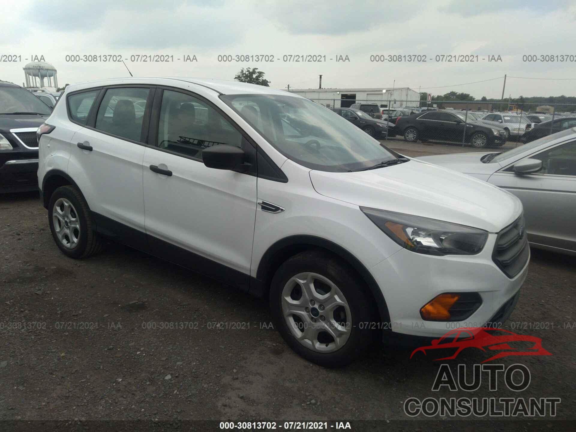 FORD ESCAPE 2018 - 1FMCU0F71JUA32998