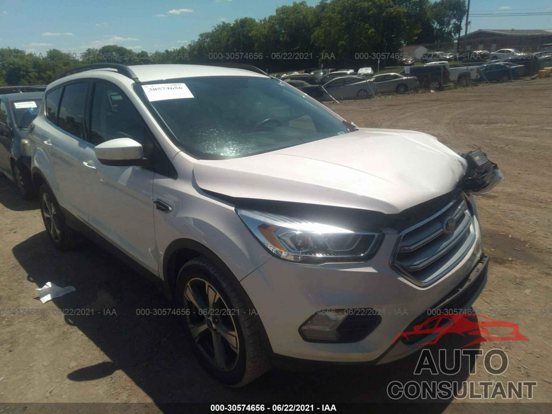 FORD ESCAPE 2017 - 1FMCU0GD9HUA87908