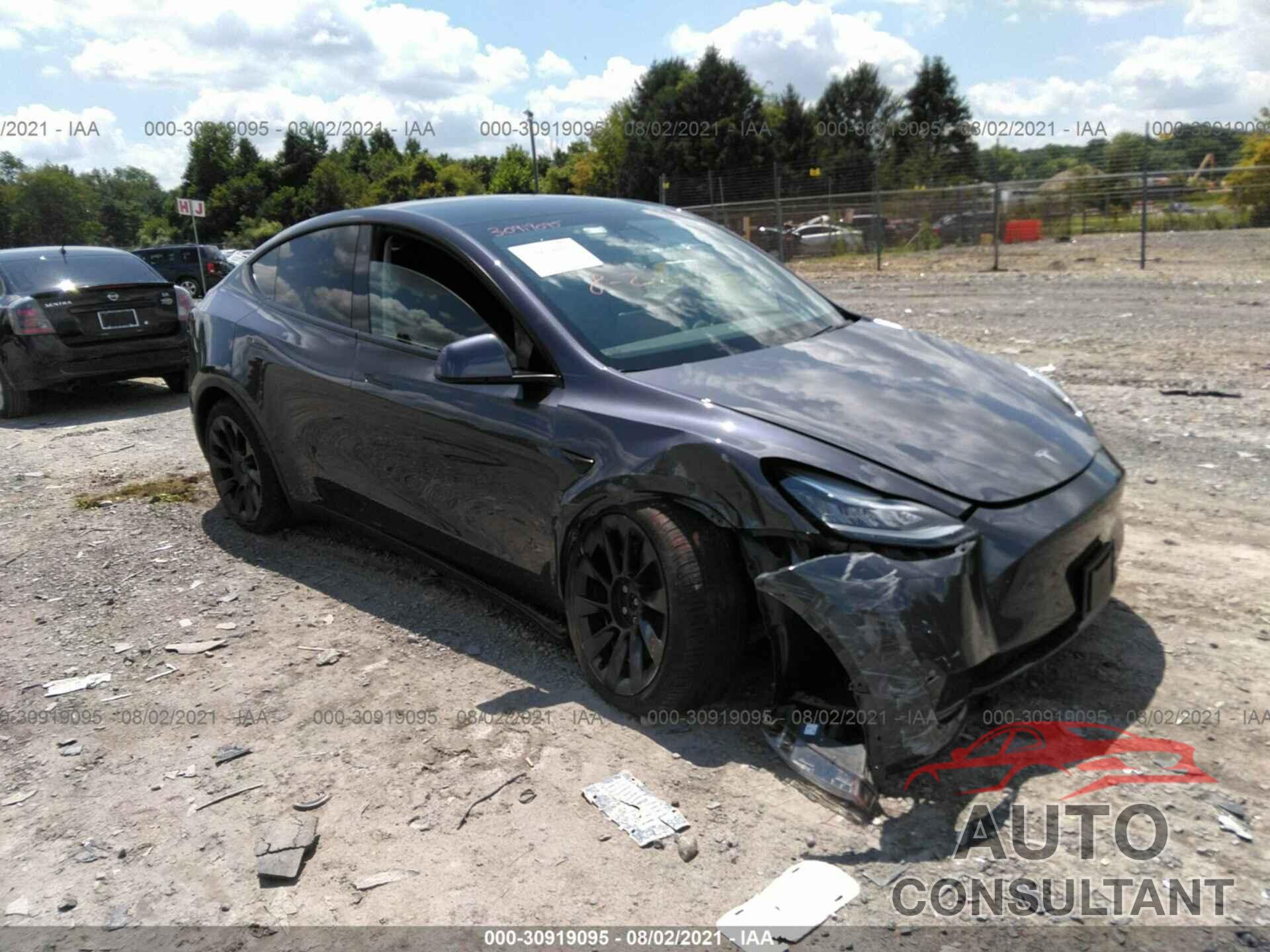 TESLA MODEL Y 2020 - 5YJYGDEE5LF048562
