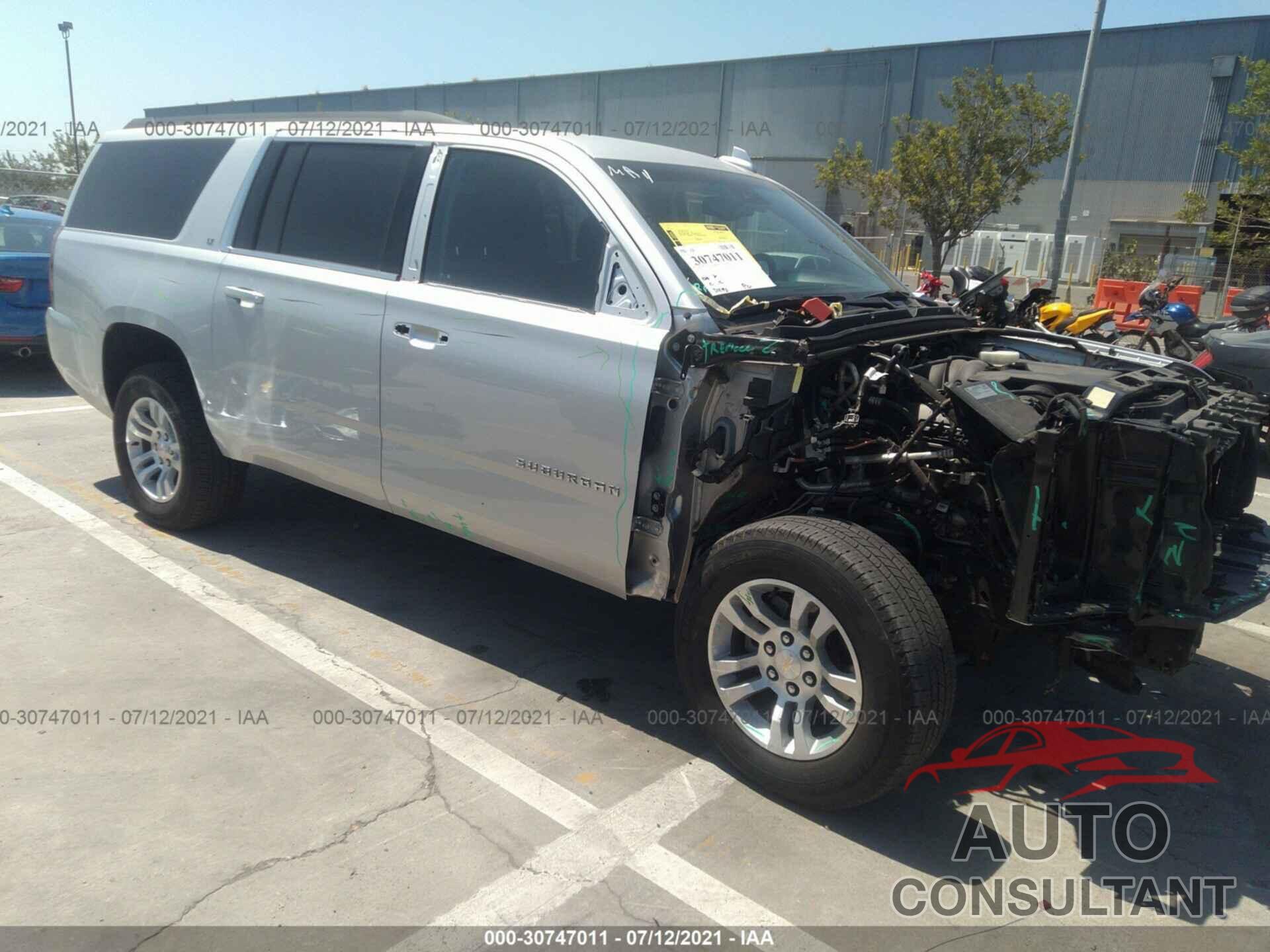 CHEVROLET SUBURBAN 2019 - 1GNSKHKC7KR175876