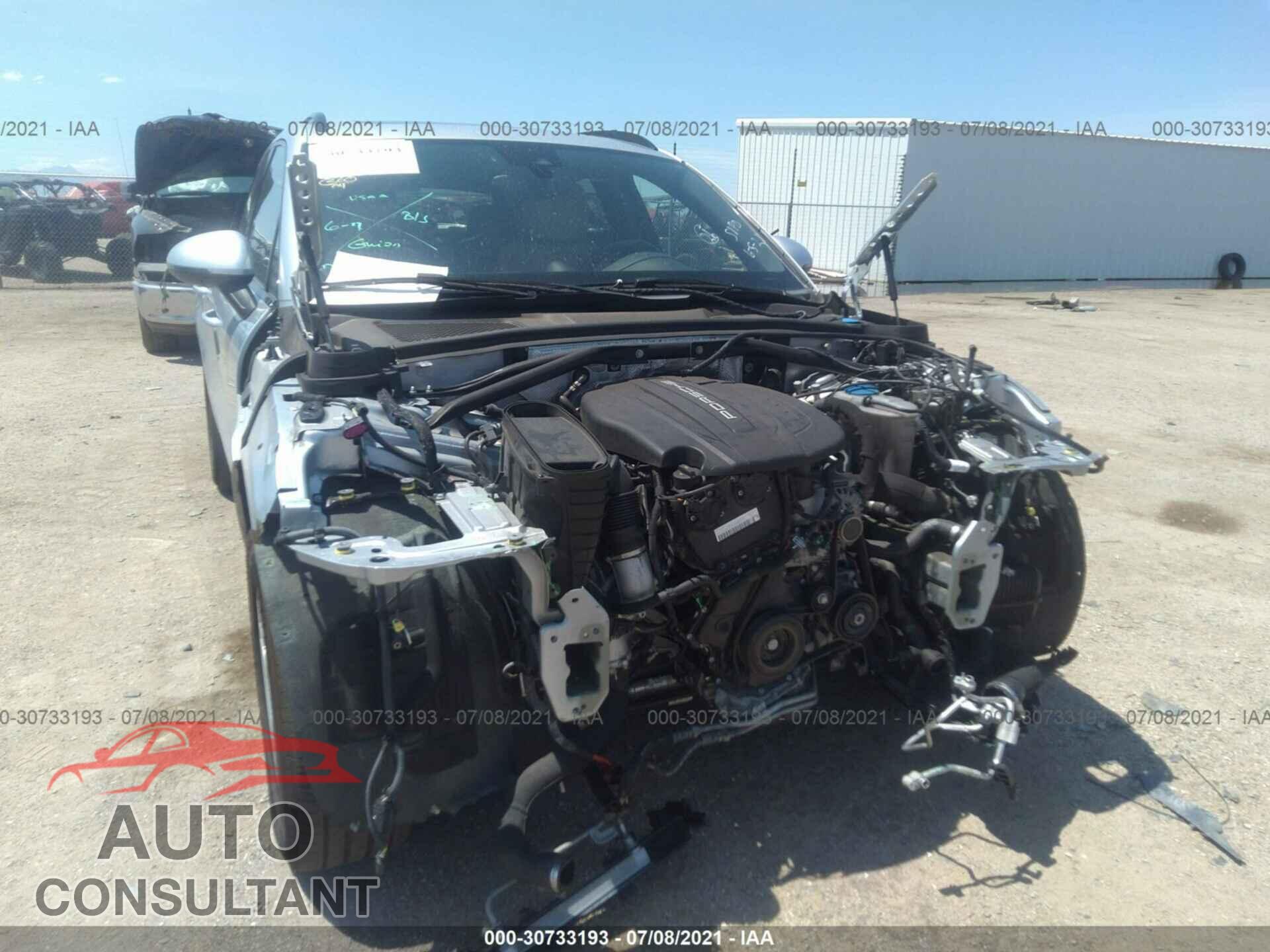 PORSCHE MACAN 2017 - WP1AA2A55HLB02796