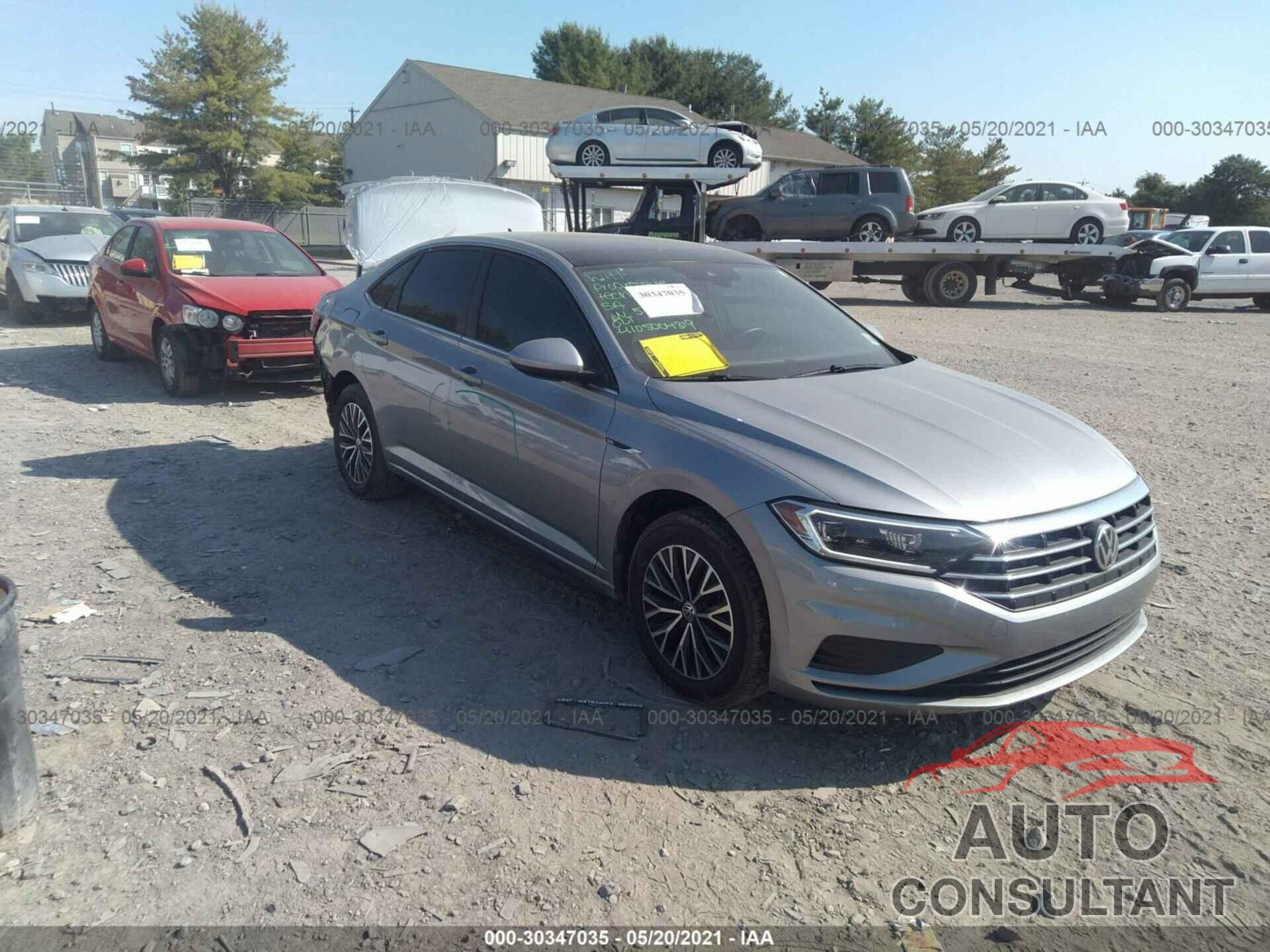 VOLKSWAGEN JETTA 2019 - 3VWE57BU4KM264528