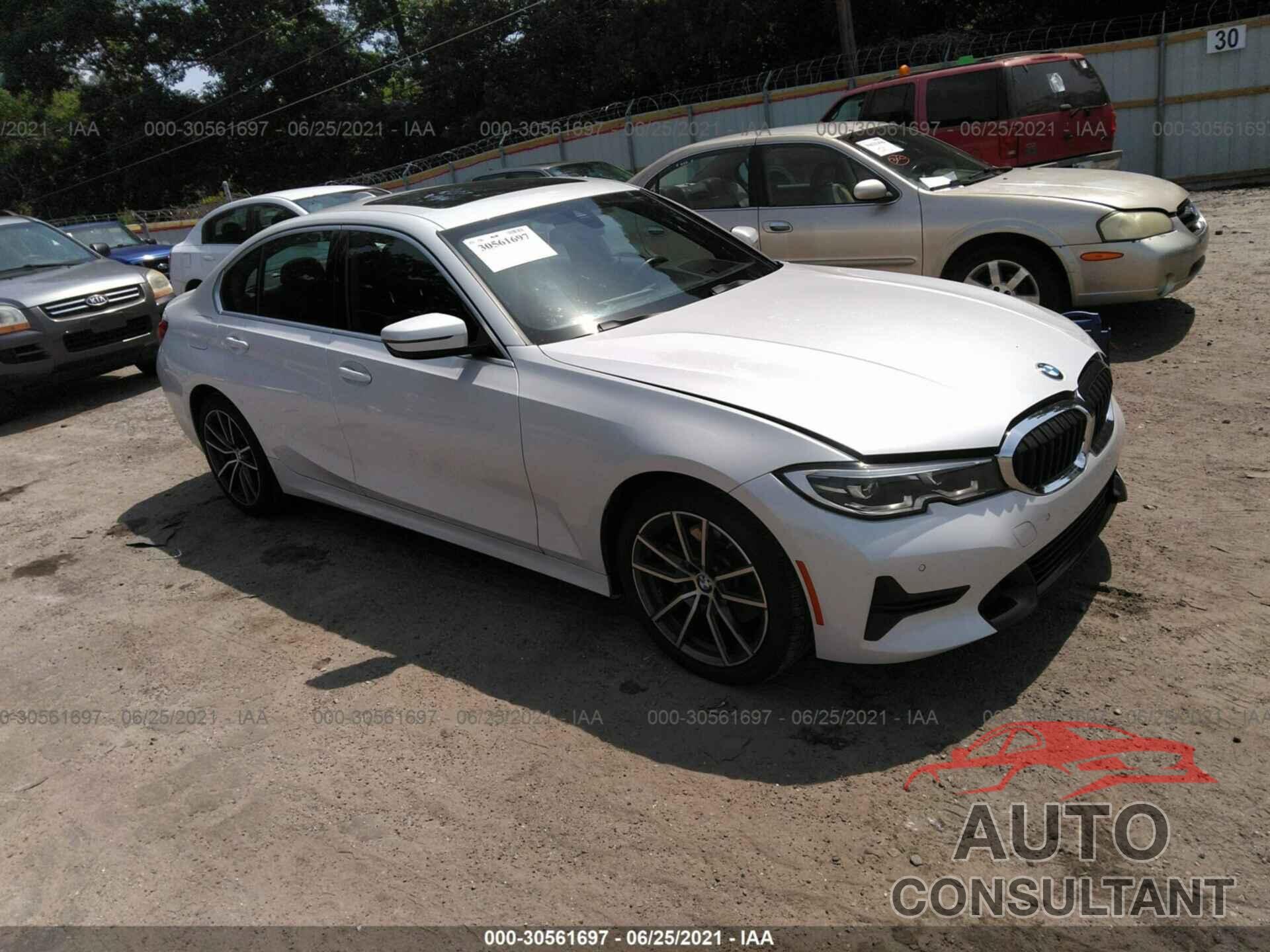 BMW 3 SERIES 2019 - WBA5R1C51KFH04359