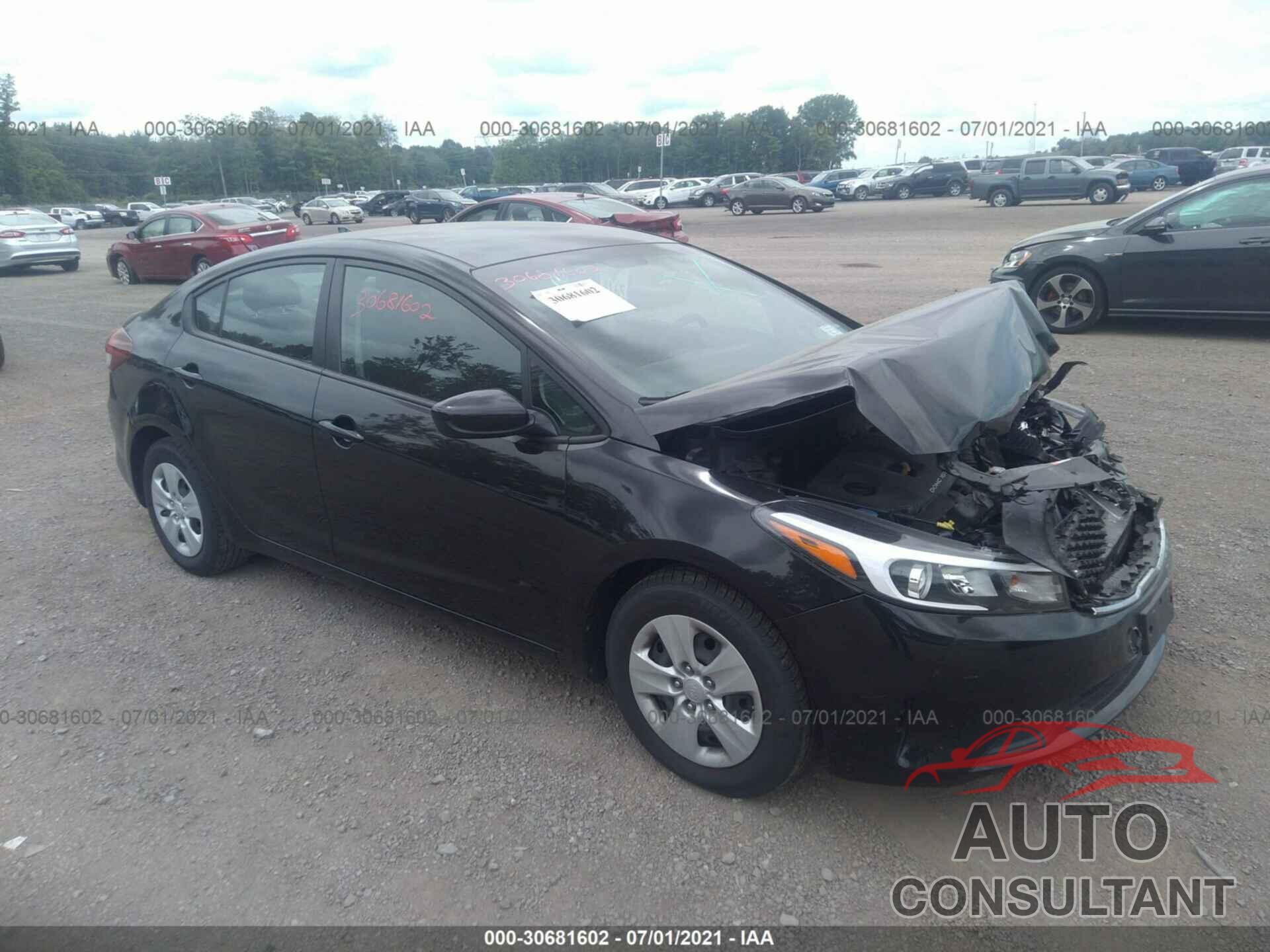 KIA FORTE 2018 - 3KPFK4A76JE238614