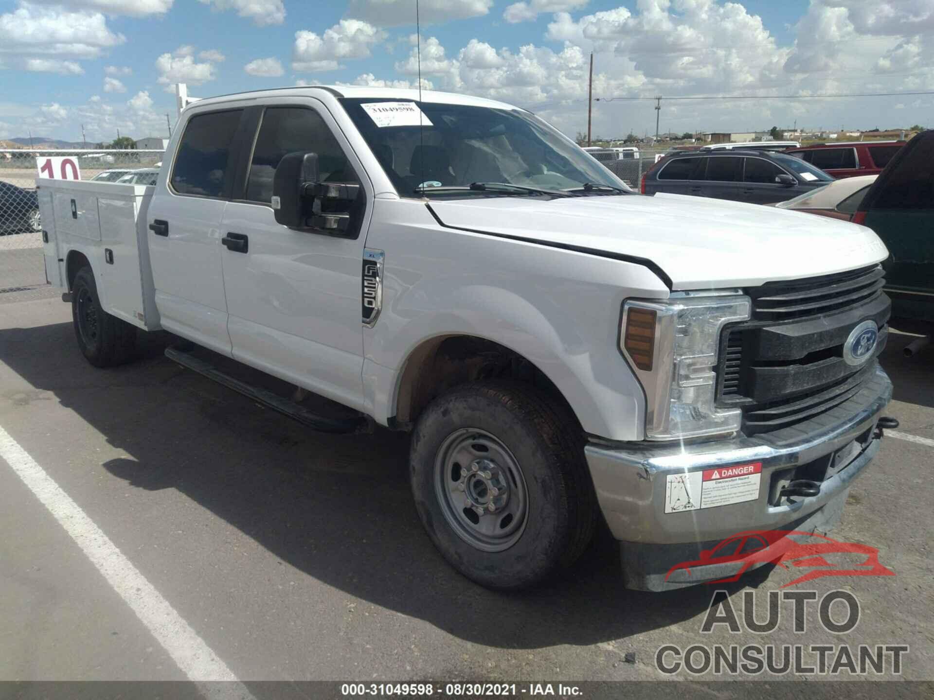 FORD SUPER DUTY F-250 SRW 2019 - 1FT7W2B66KEF83965