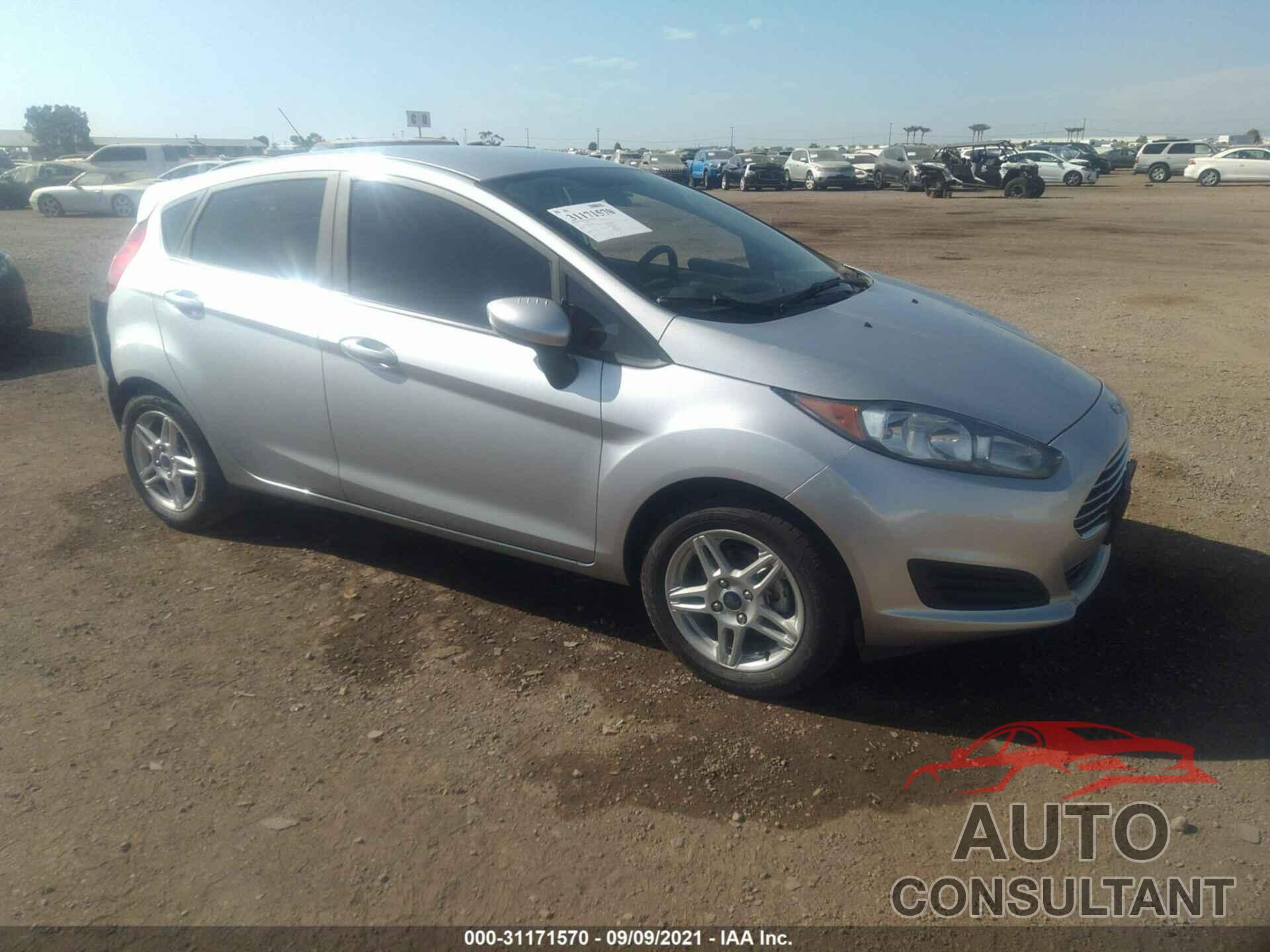 FORD FIESTA 2018 - 3FADP4EJ9JM110085