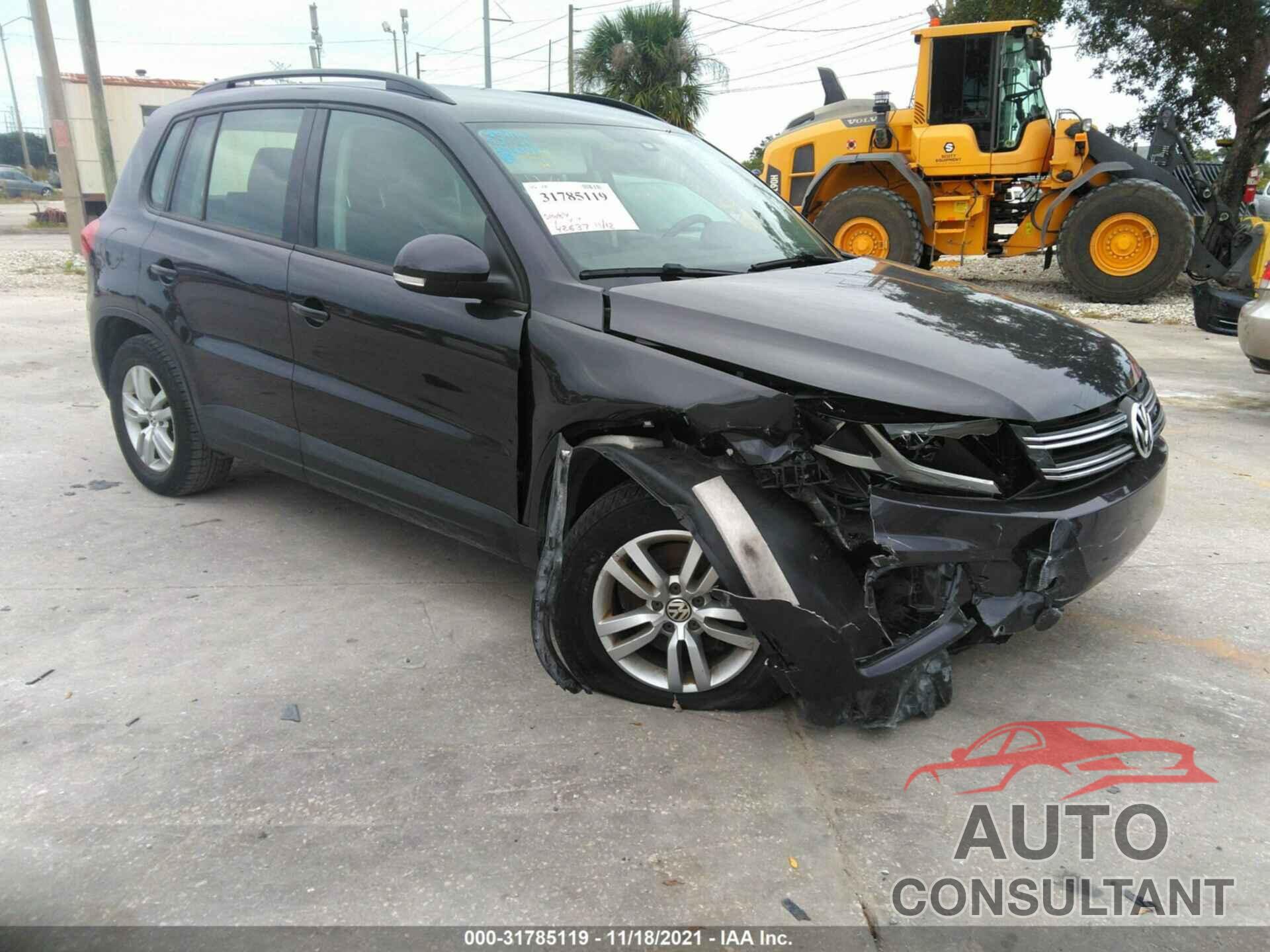 VOLKSWAGEN TIGUAN 2016 - WVGAV7AX9GW510893