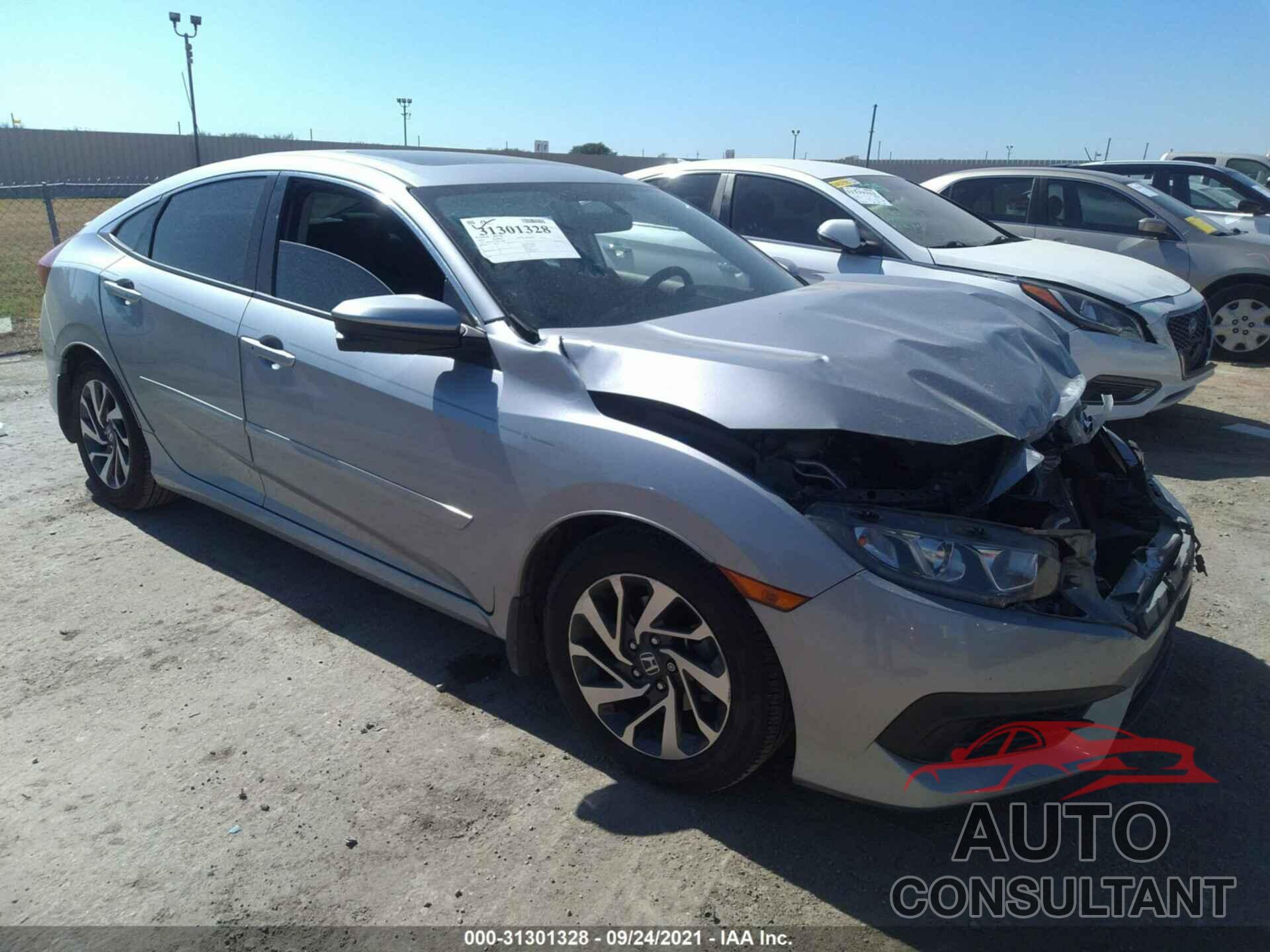 HONDA CIVIC SEDAN 2018 - 2HGFC2F73JH513968