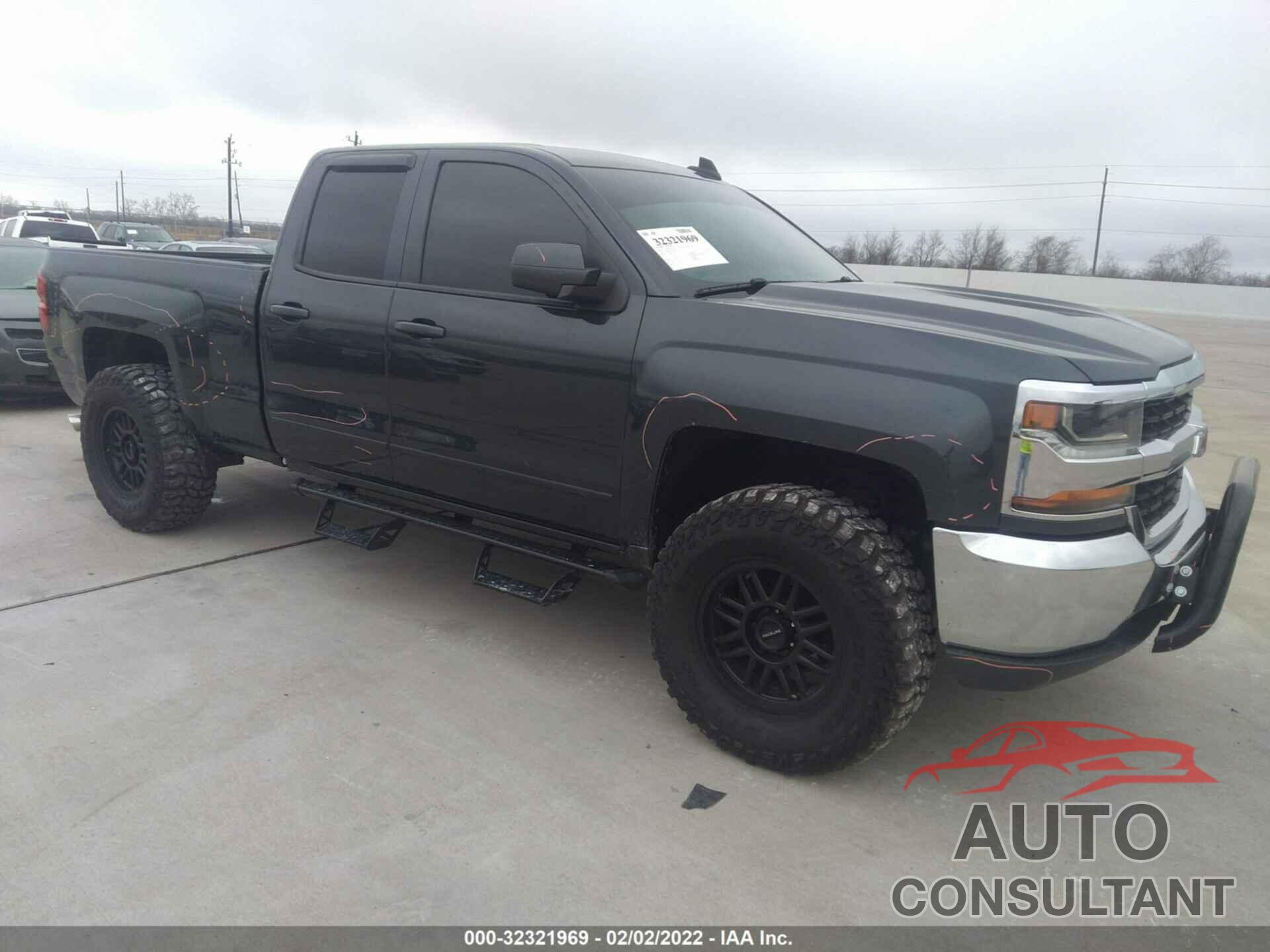 CHEVROLET SILVERADO 1500 2018 - 1GCRCRECXJZ160664