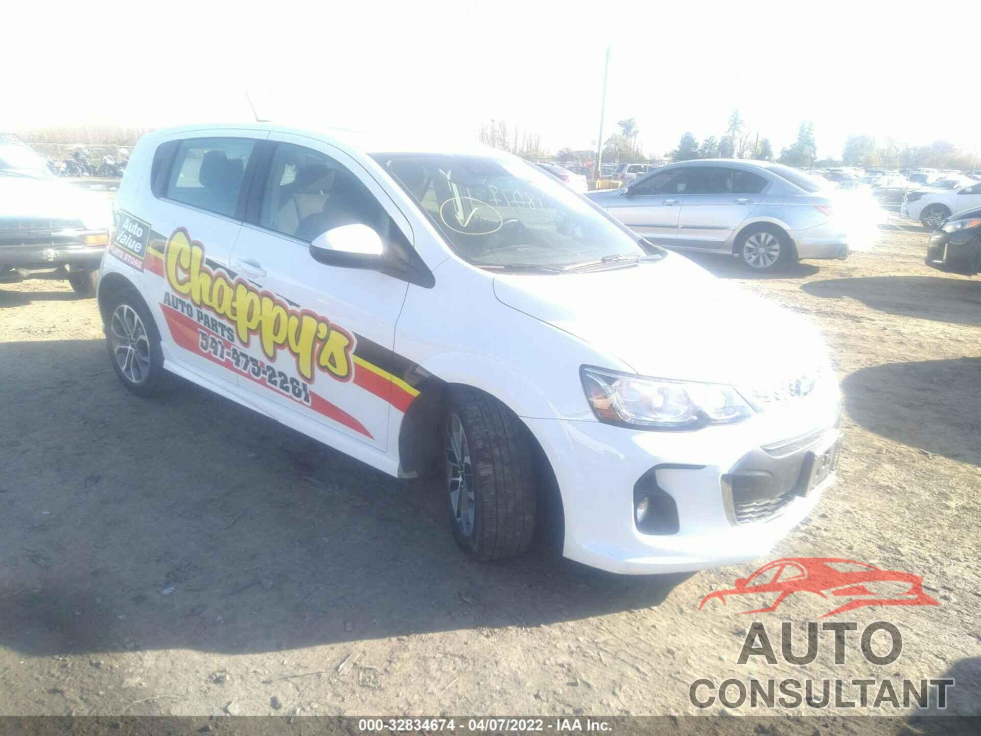 CHEVROLET SONIC 2019 - 1G1JD6SB5K4135392