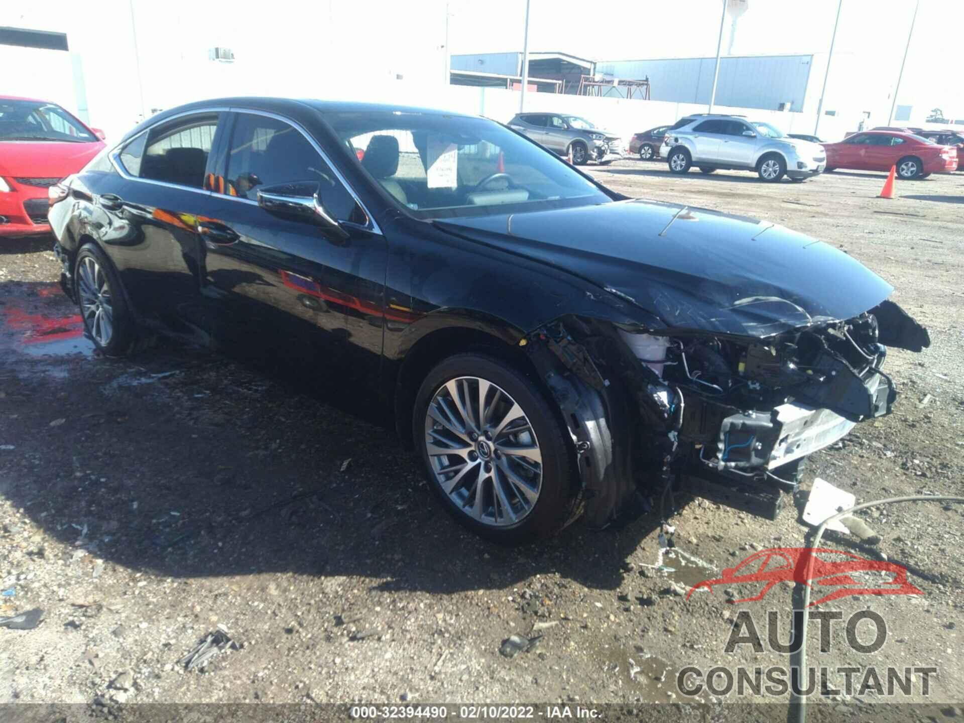 LEXUS ES 2020 - 58ADZ1B16LU073474