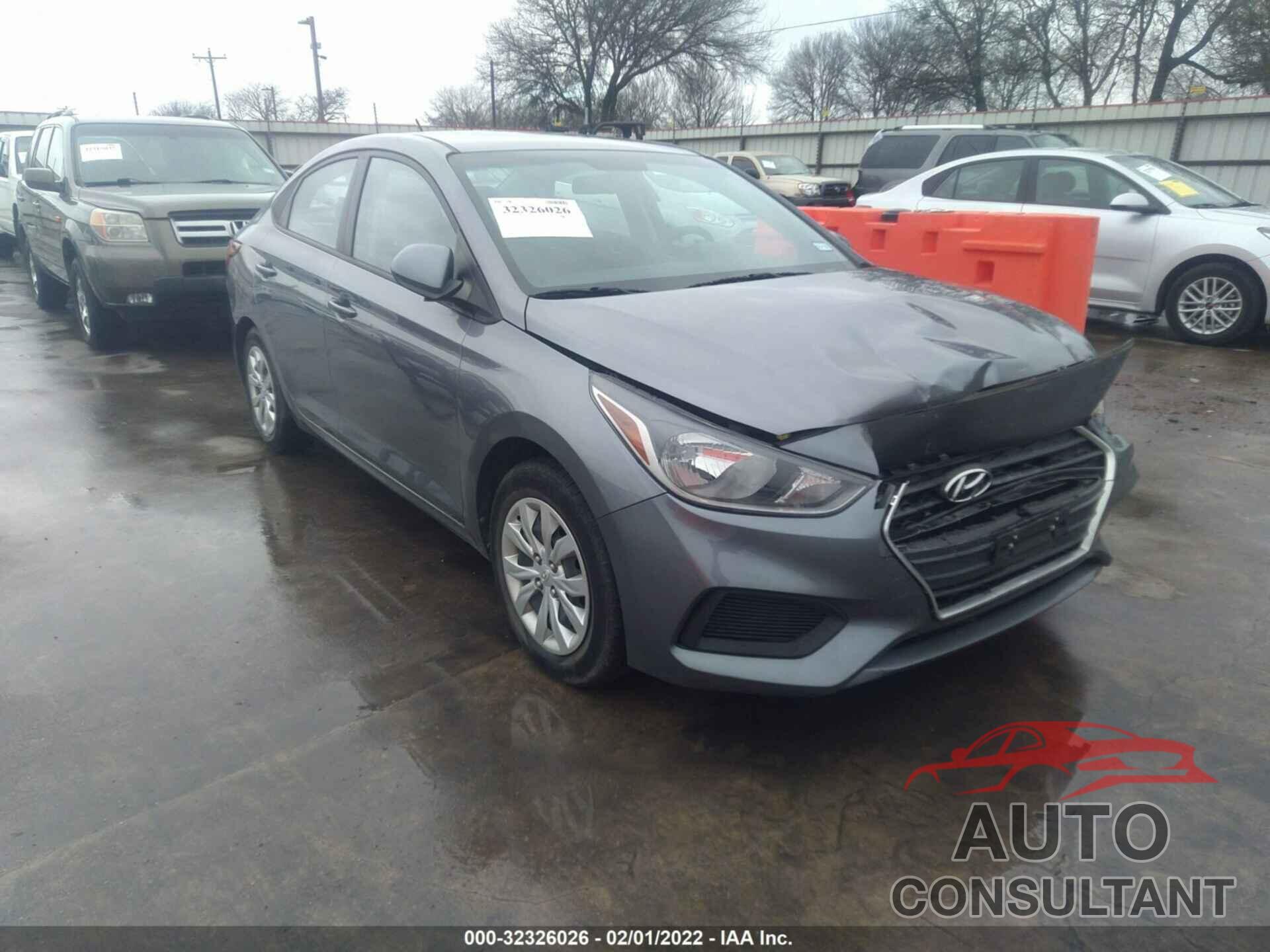 HYUNDAI ACCENT 2018 - 3KPC24A39JE022563
