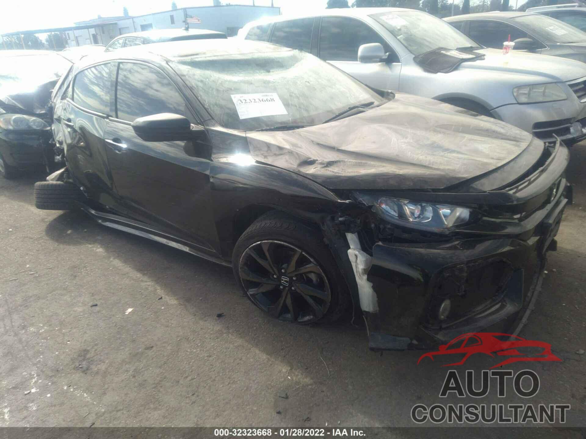 HONDA CIVIC HATCHBACK 2018 - SHHFK7H47JU432185