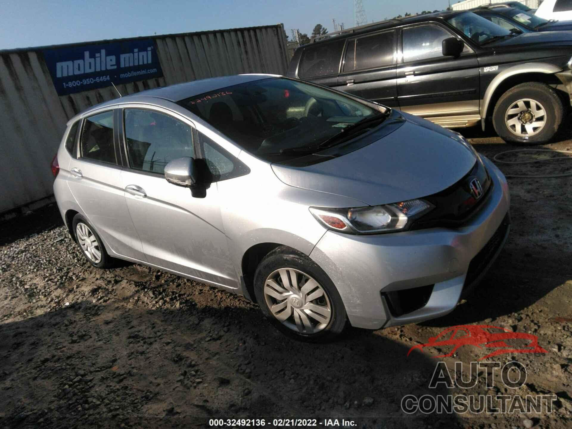 HONDA FIT 2016 - JHMGK5H56GX019531