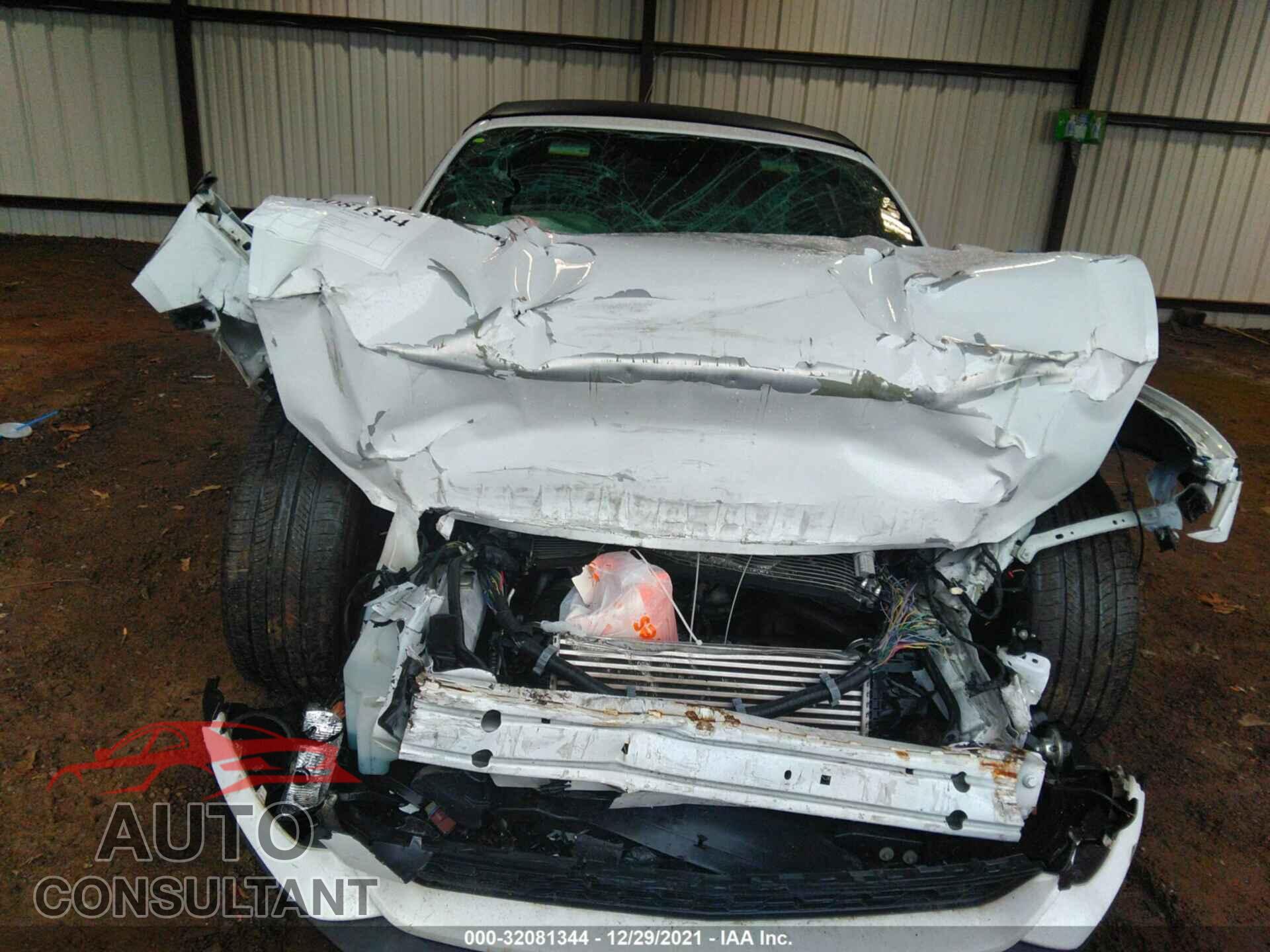 FORD MUSTANG 2017 - 1FATP8UH8H5292475