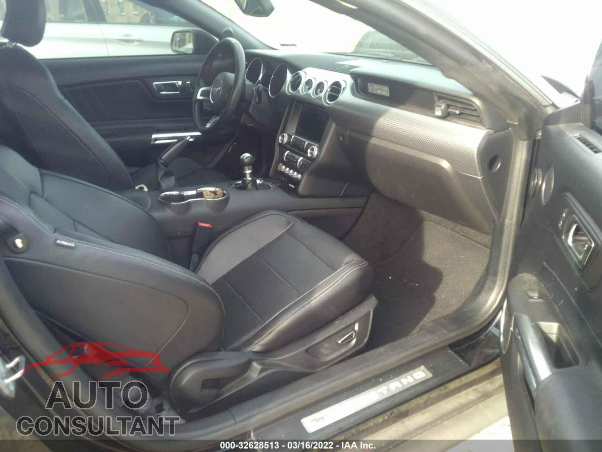 FORD MUSTANG 2017 - 1FA6P8CF3H5207961