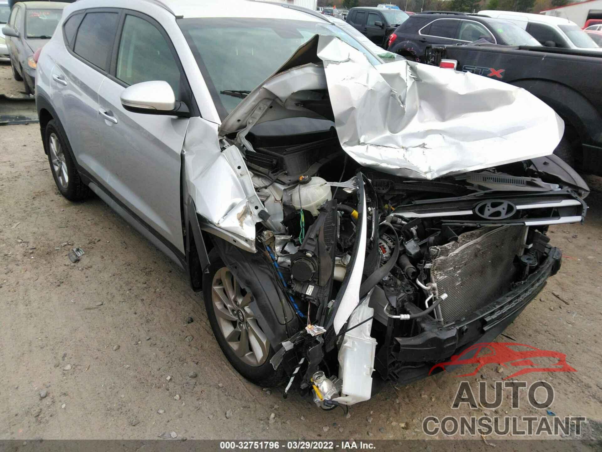 HYUNDAI TUCSON 2018 - KM8J33A46JU799786