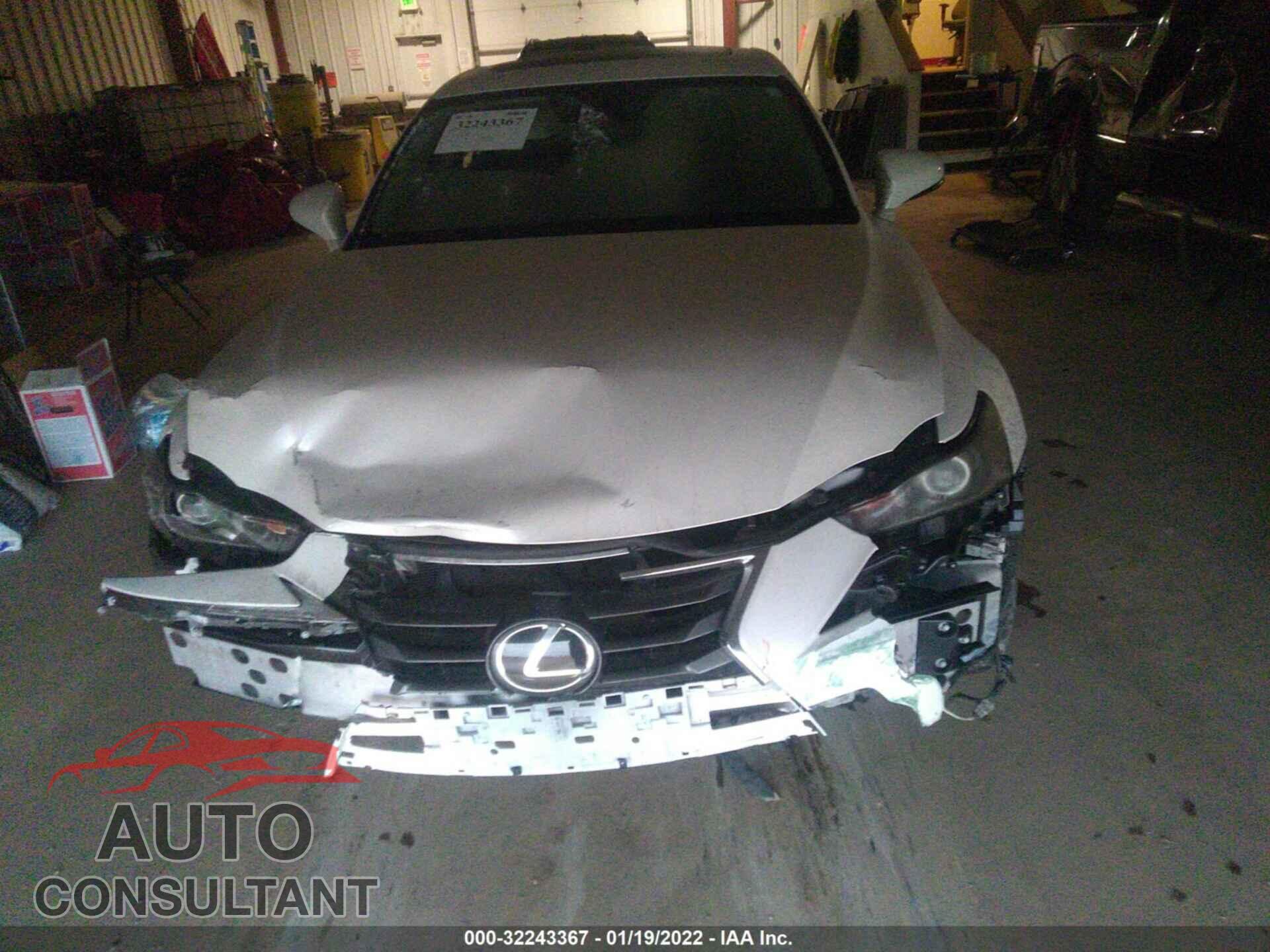 LEXUS IS 2017 - JTHCM1D28H5015281
