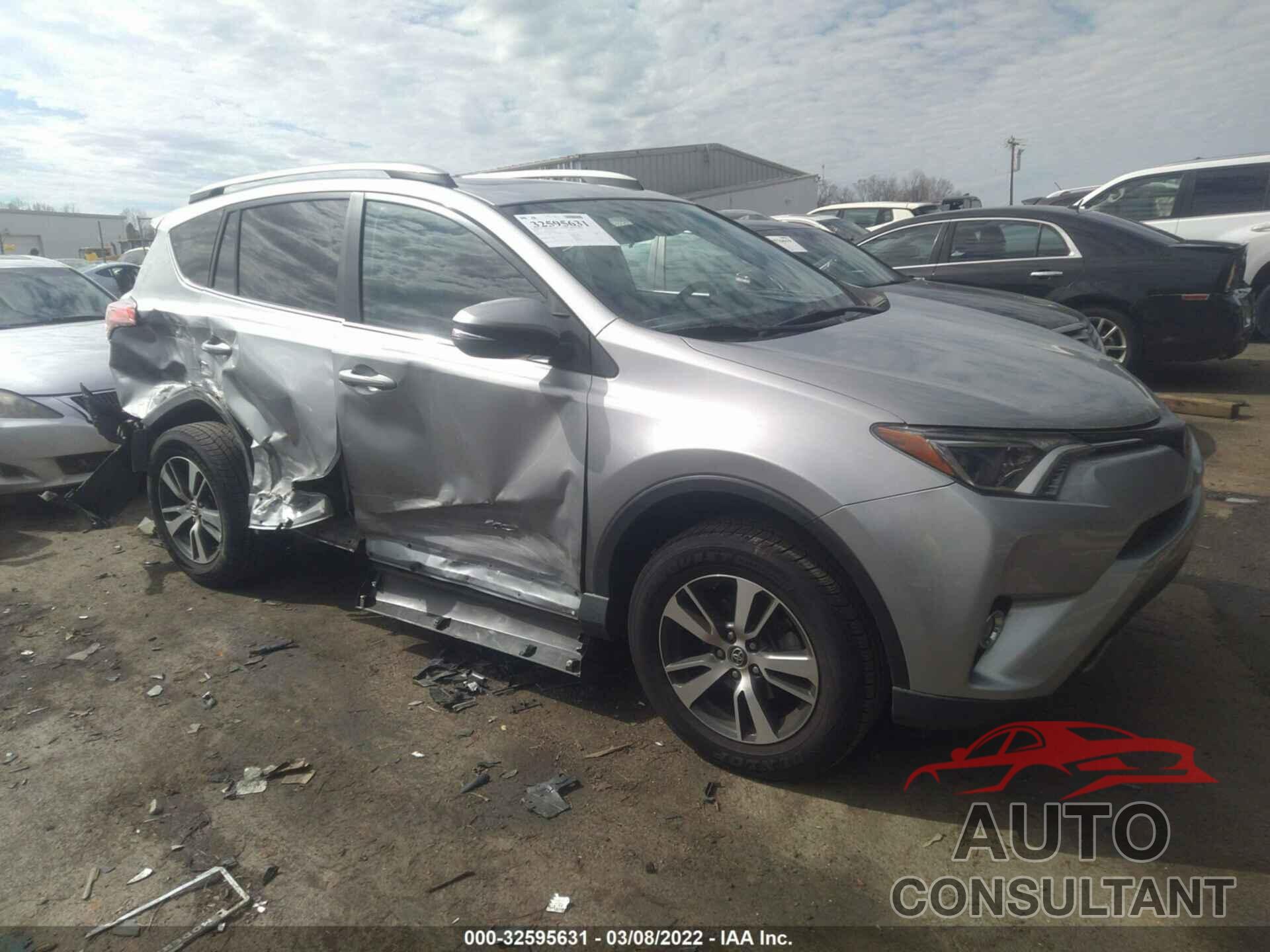 TOYOTA RAV4 2018 - 2T3WFREV5JW417760