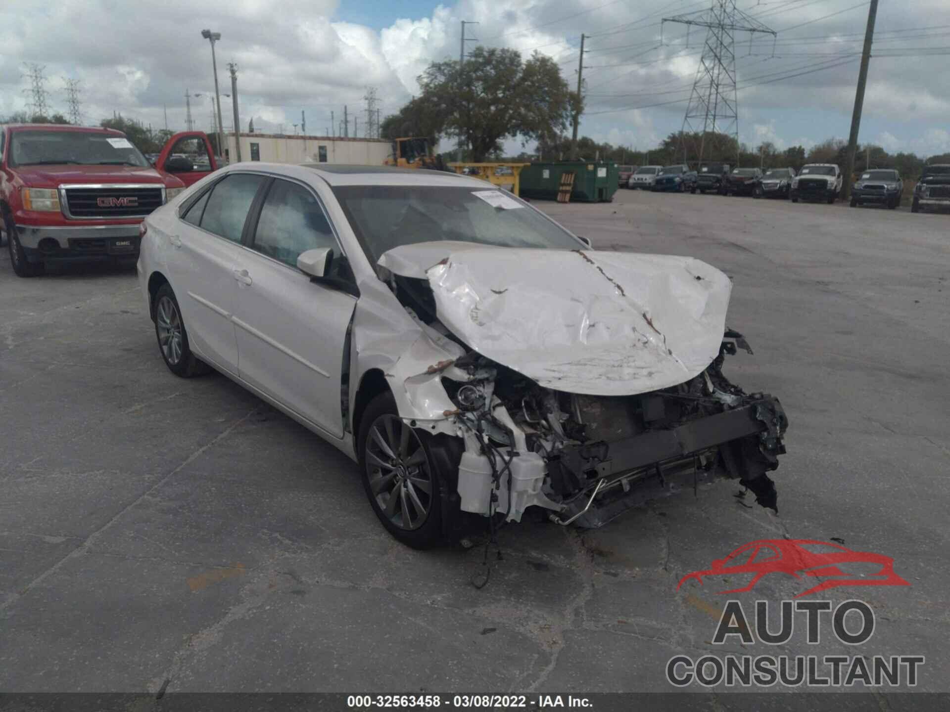 TOYOTA CAMRY 2017 - 4T1BK1FK7HU581398