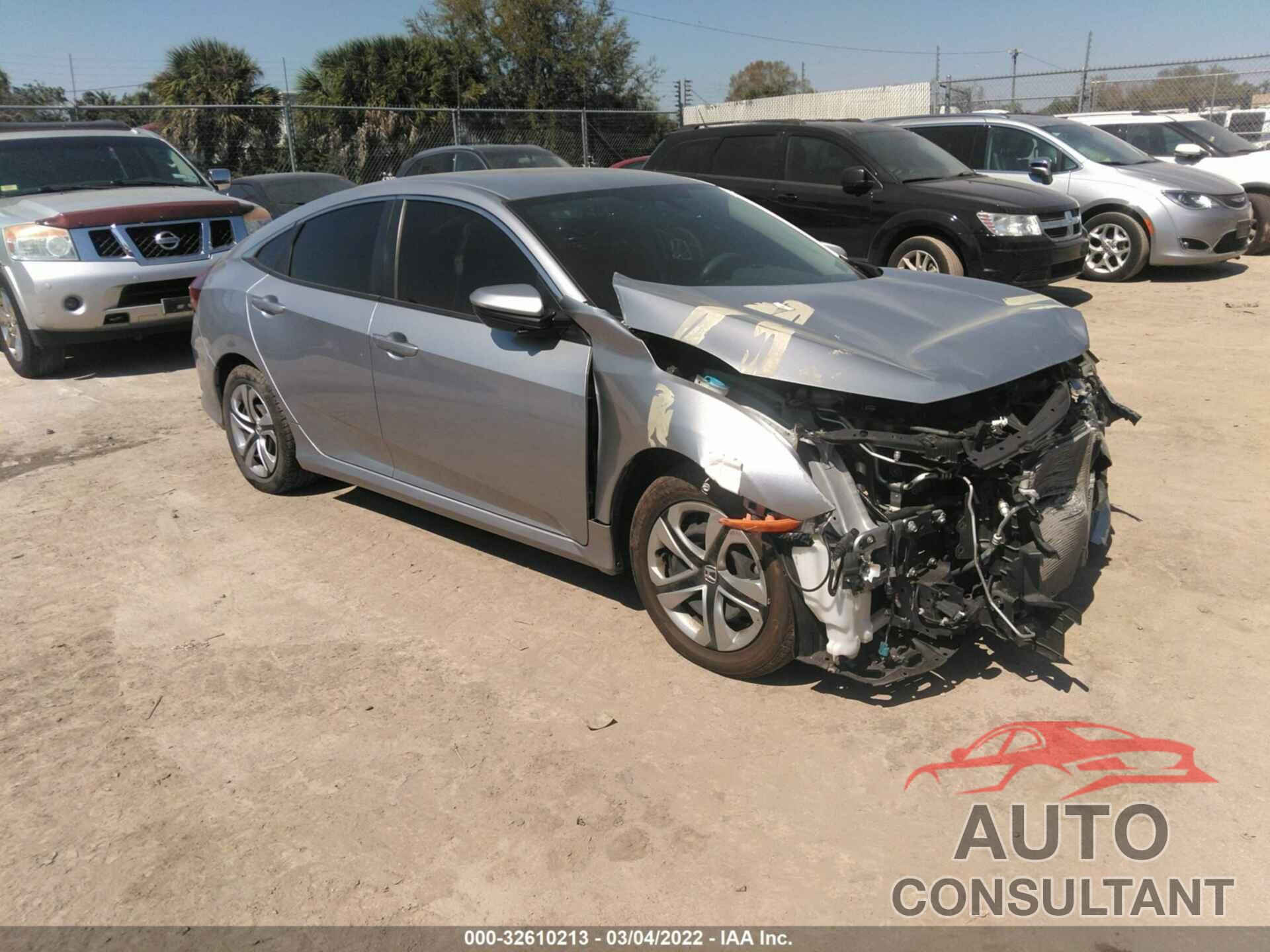 HONDA CIVIC SEDAN 2018 - 2HGFC2F53JH602843