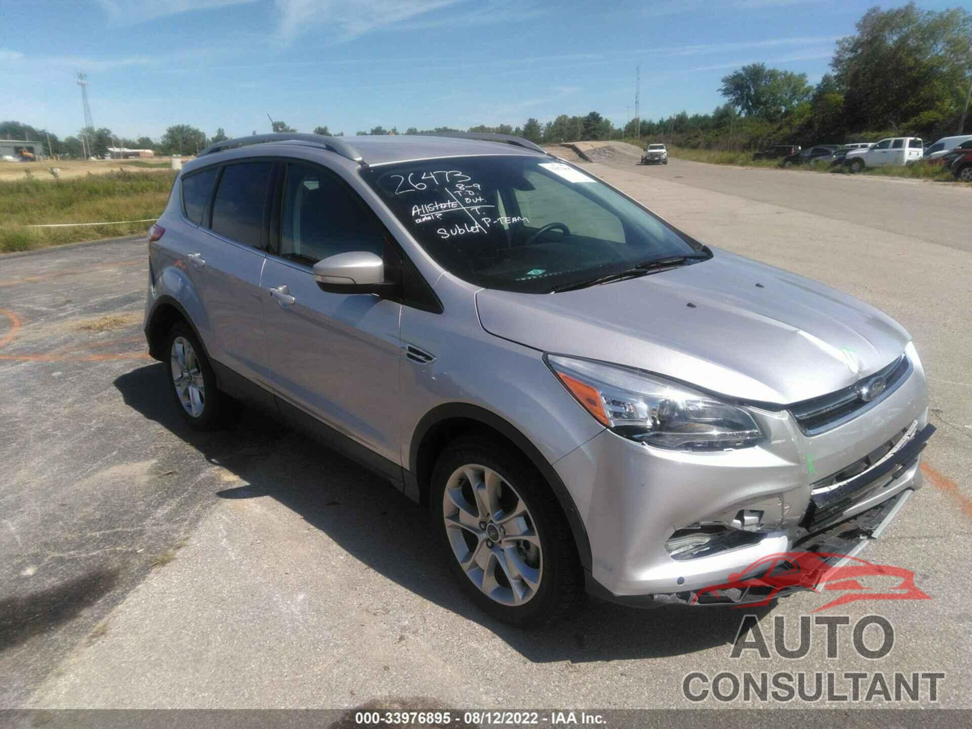 FORD ESCAPE 2016 - 1FMCU9J95GUC39948