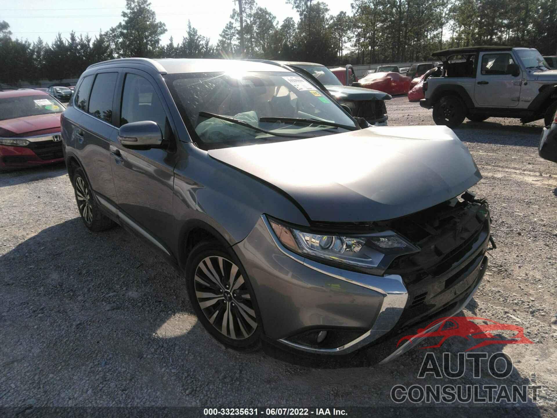 MITSUBISHI OUTLANDER 2020 - JA4AD3A30LZ012923