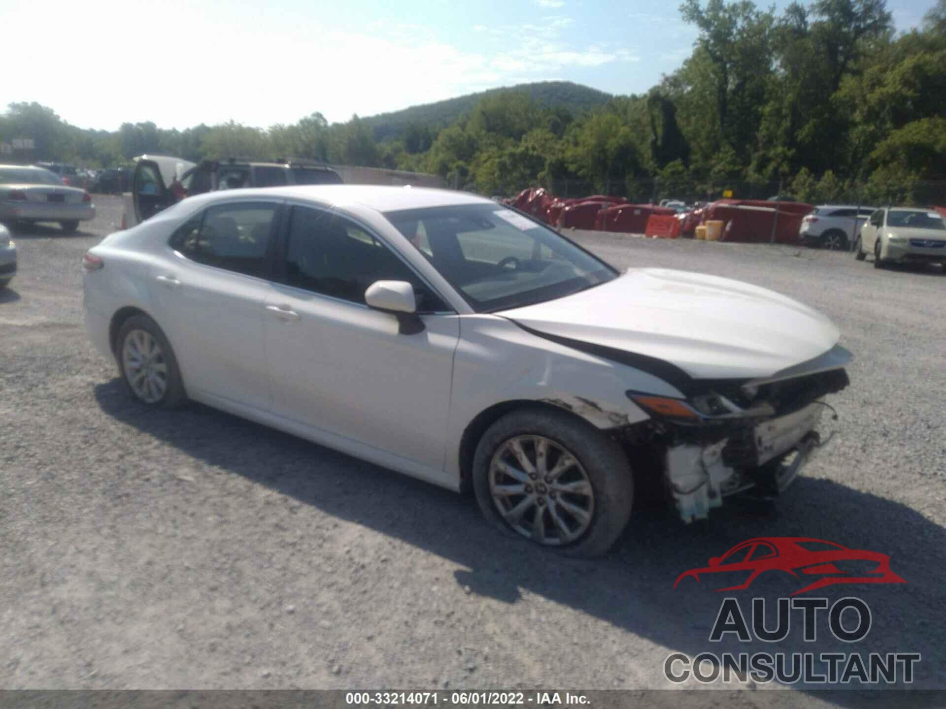 TOYOTA CAMRY 2018 - JTNB11HK7J3031792