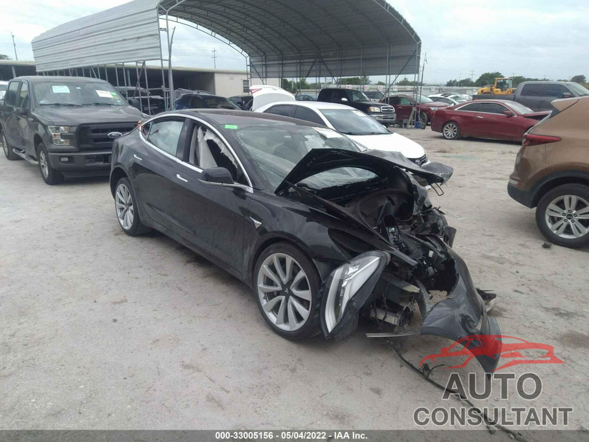 TESLA MODEL 3 2018 - 5YJ3E1EA0JF071207