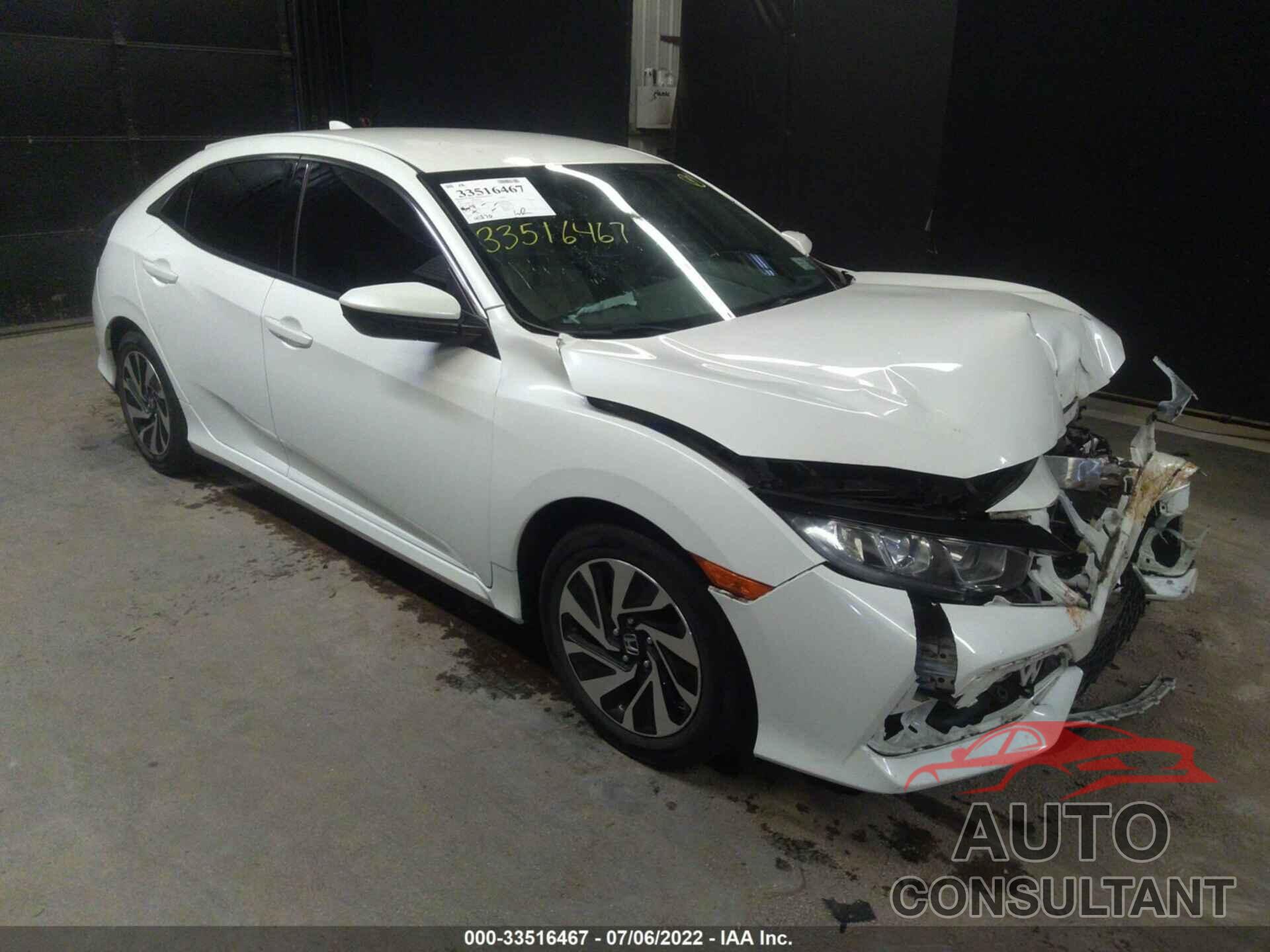 HONDA CIVIC HATCHBACK 2017 - SHHFK7H22HU426111